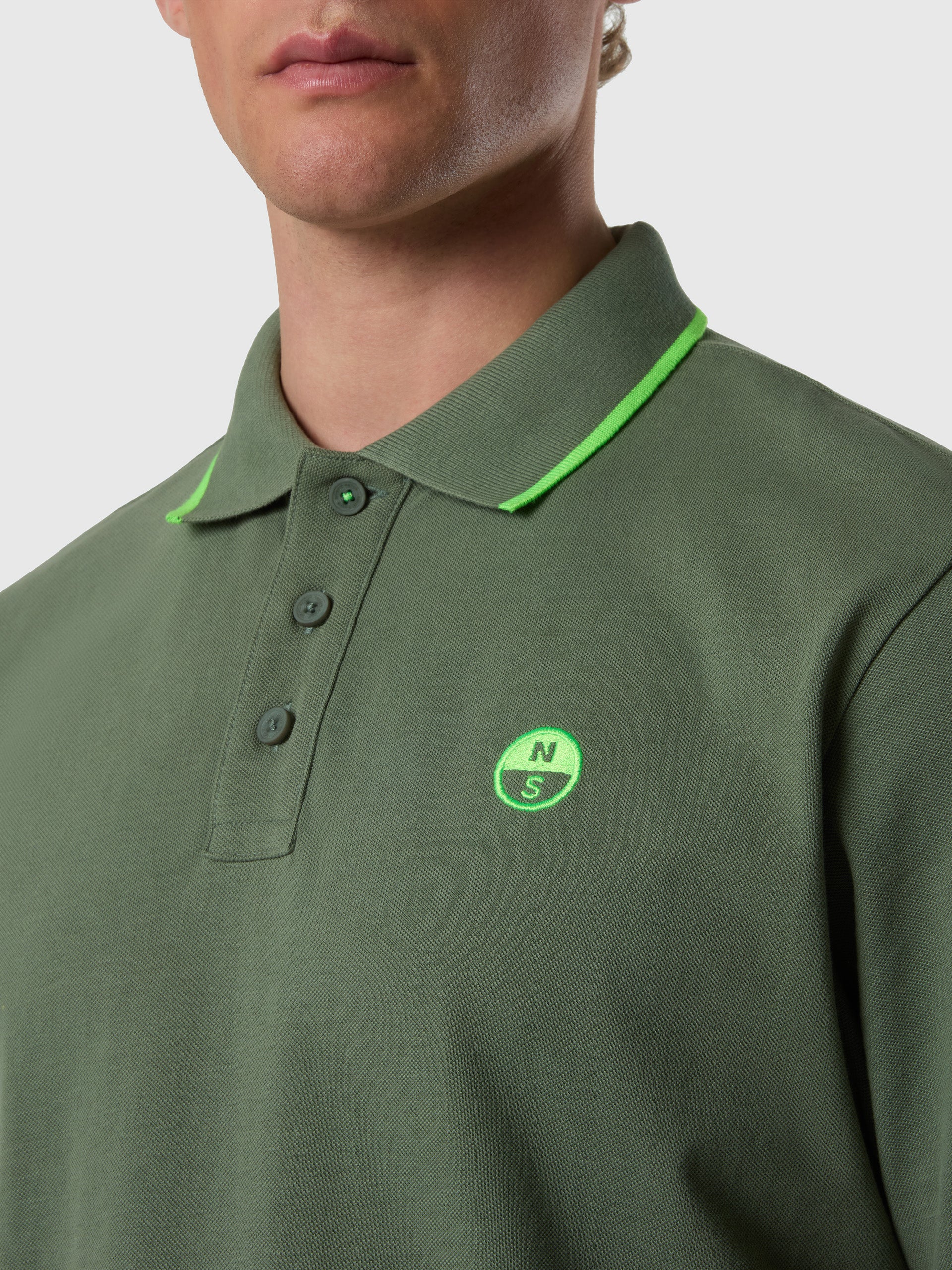Polo shirt with neon accents - Image 13