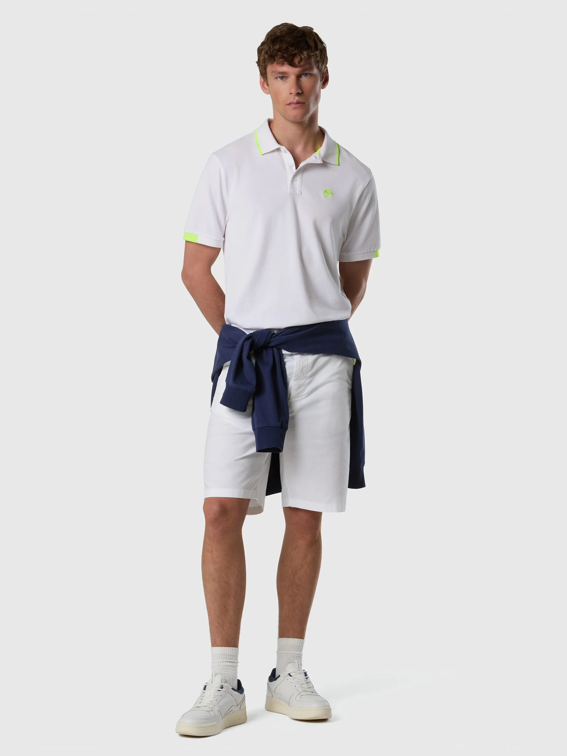 Polo shirt with neon accents - Image 5