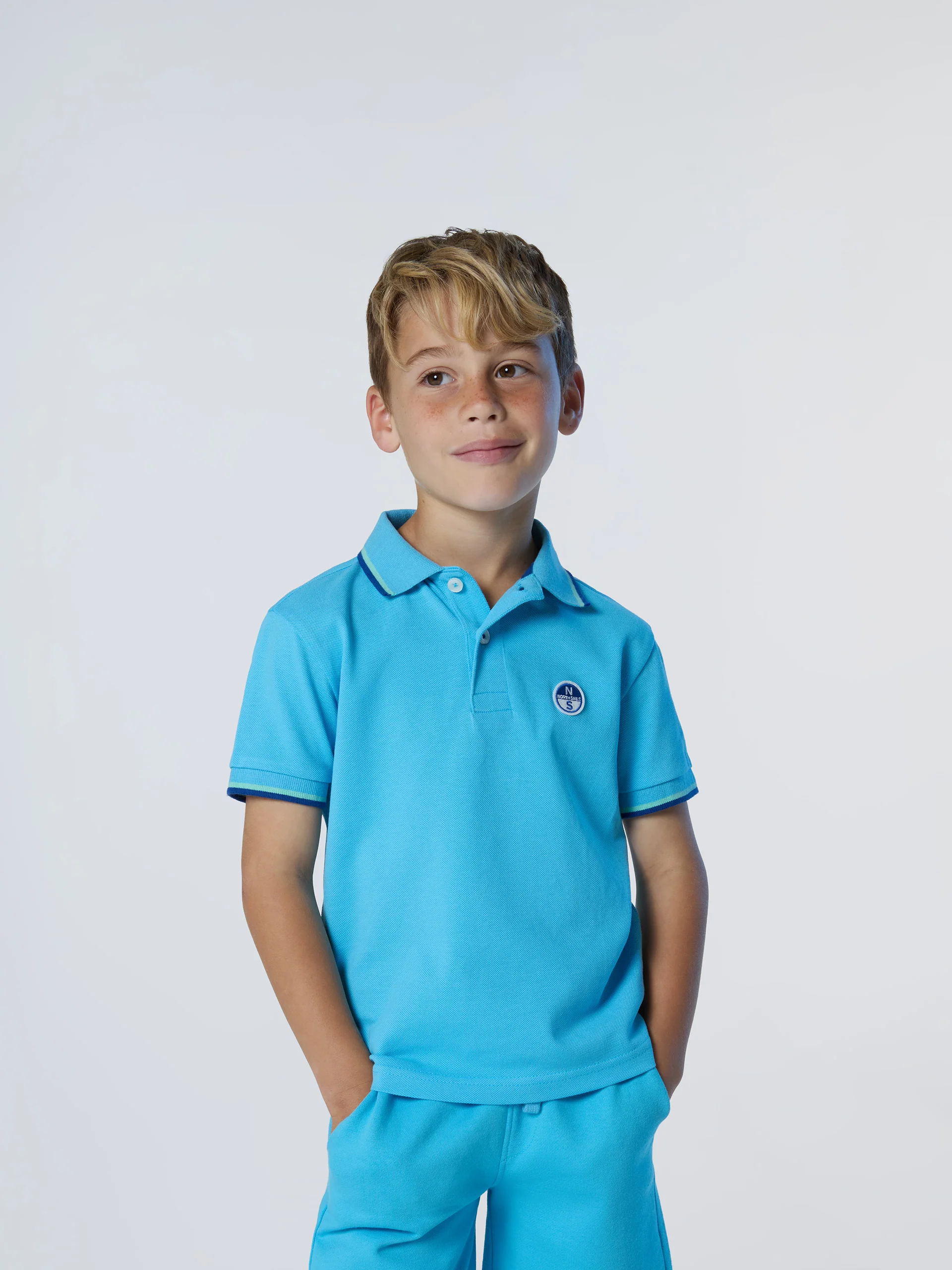 Polo shirt with logo patch - Image 15