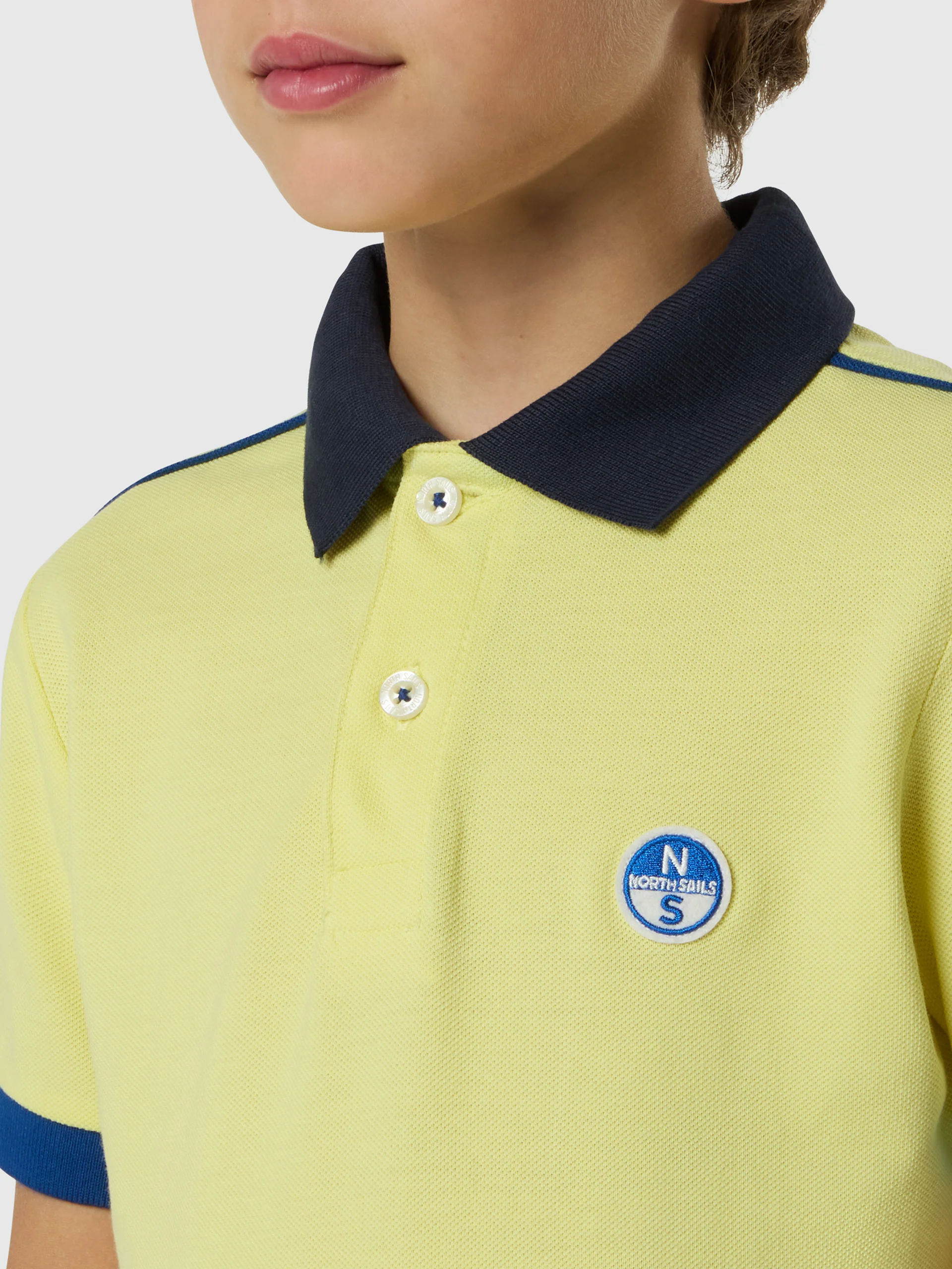 Polo shirt with mismatch cuffs - Image 13
