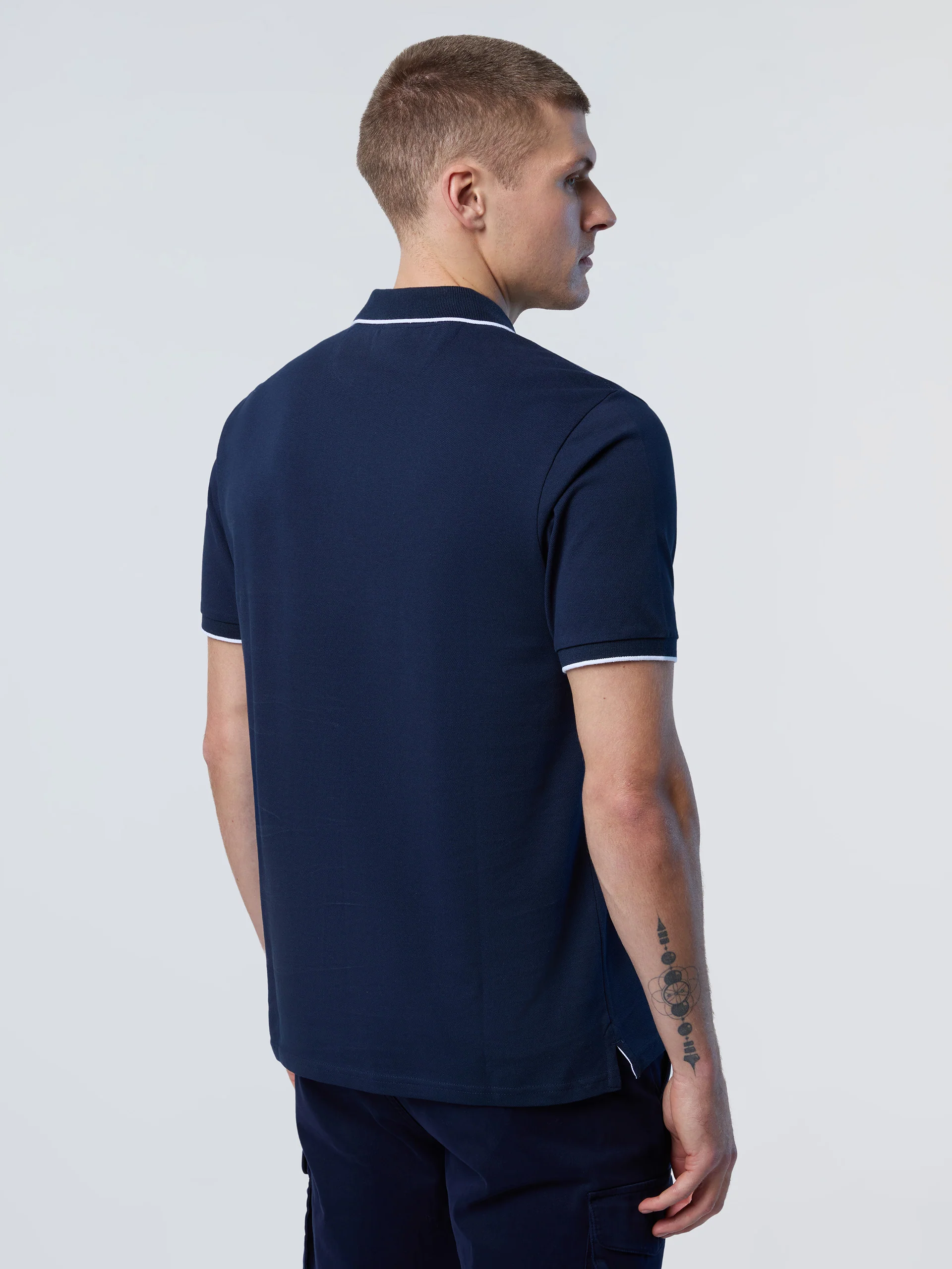 Polo shirt with collar lettering - Image 23