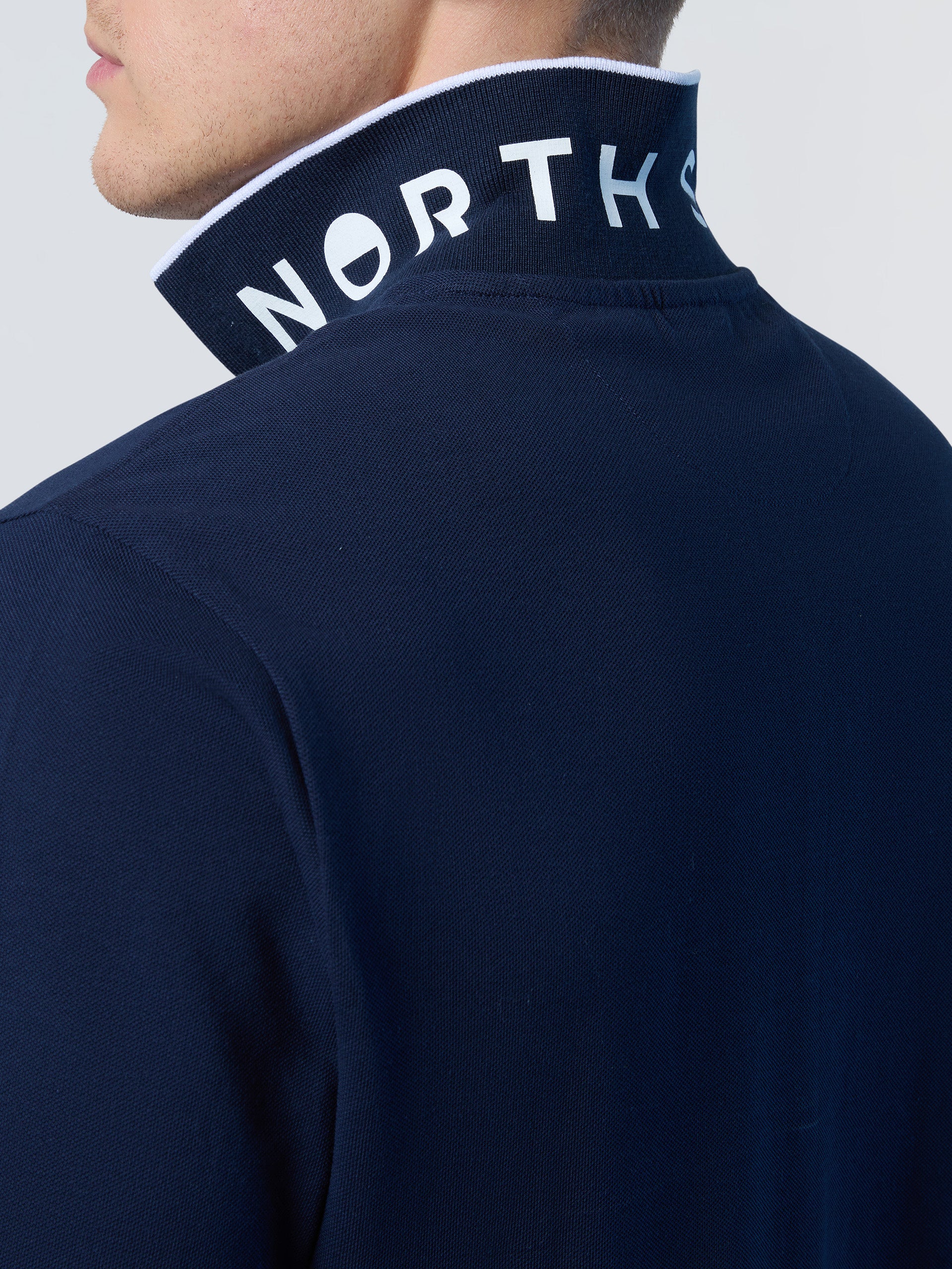 Polo shirt with collar lettering - Image 26