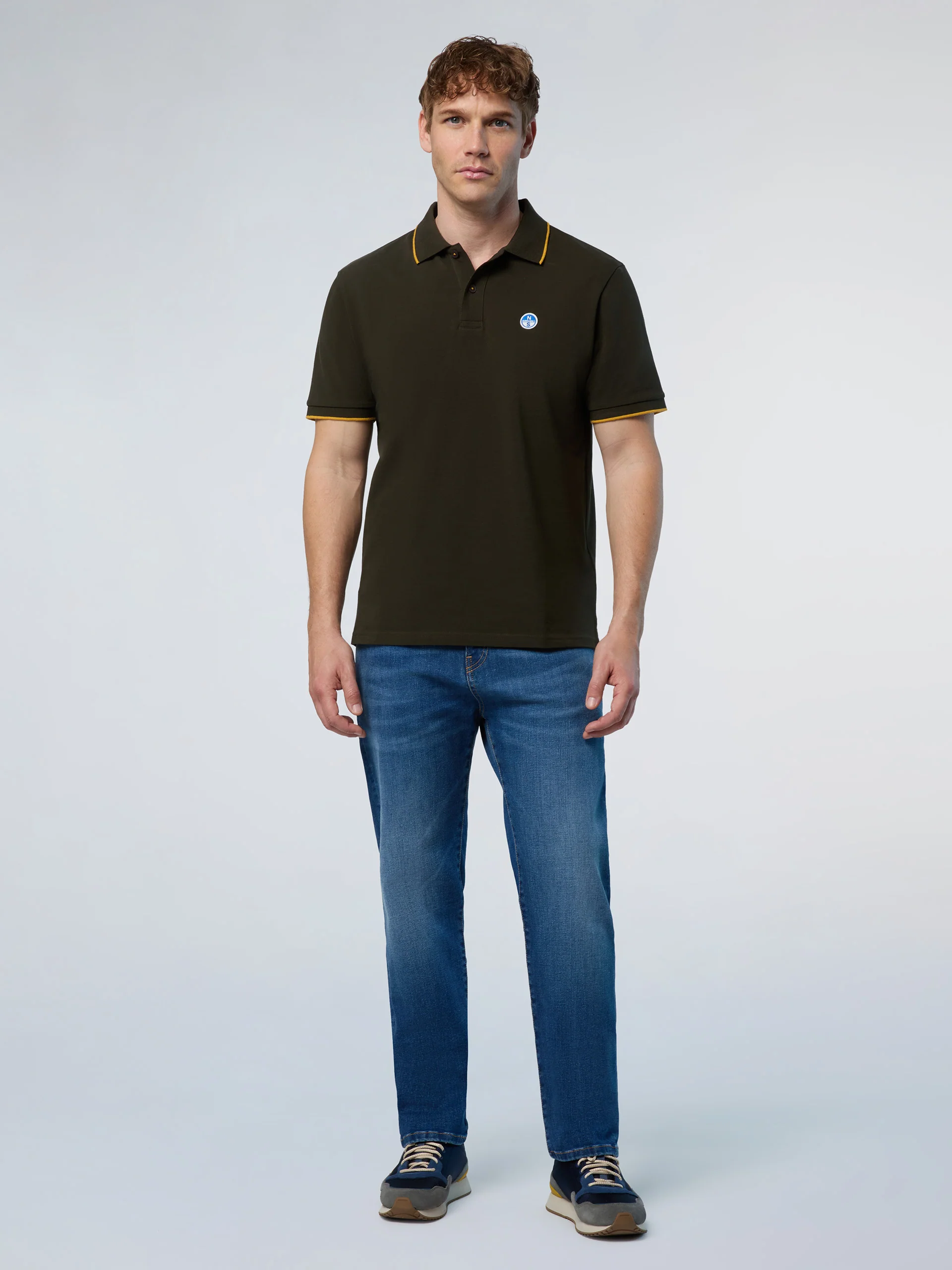 Polo shirt with collar lettering - Image 5