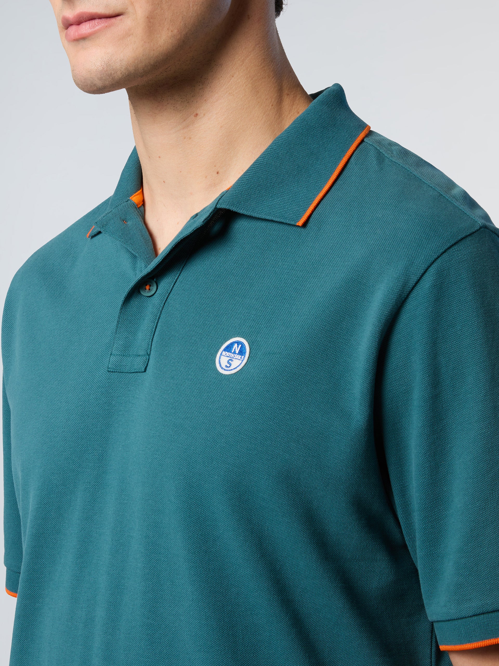 Polo shirt with contrast trims - Image 39