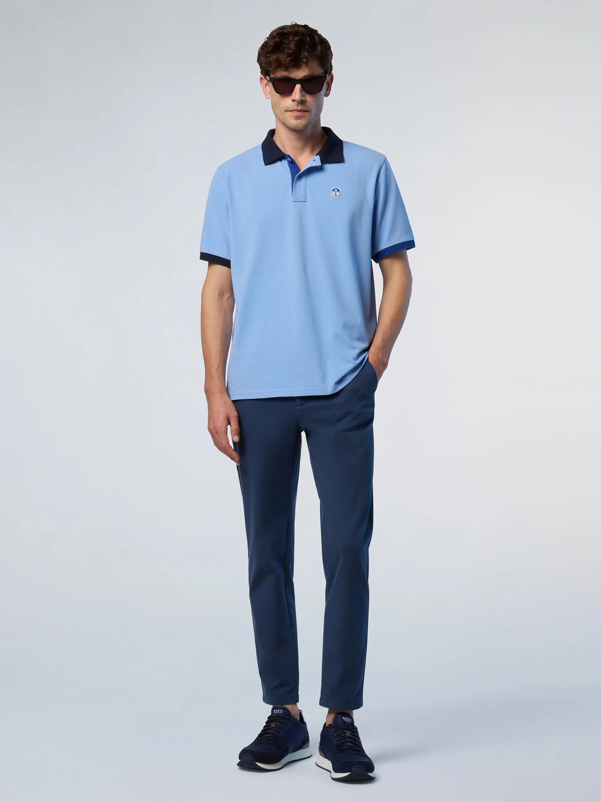 Polo shirt with contrast trims - Image 40