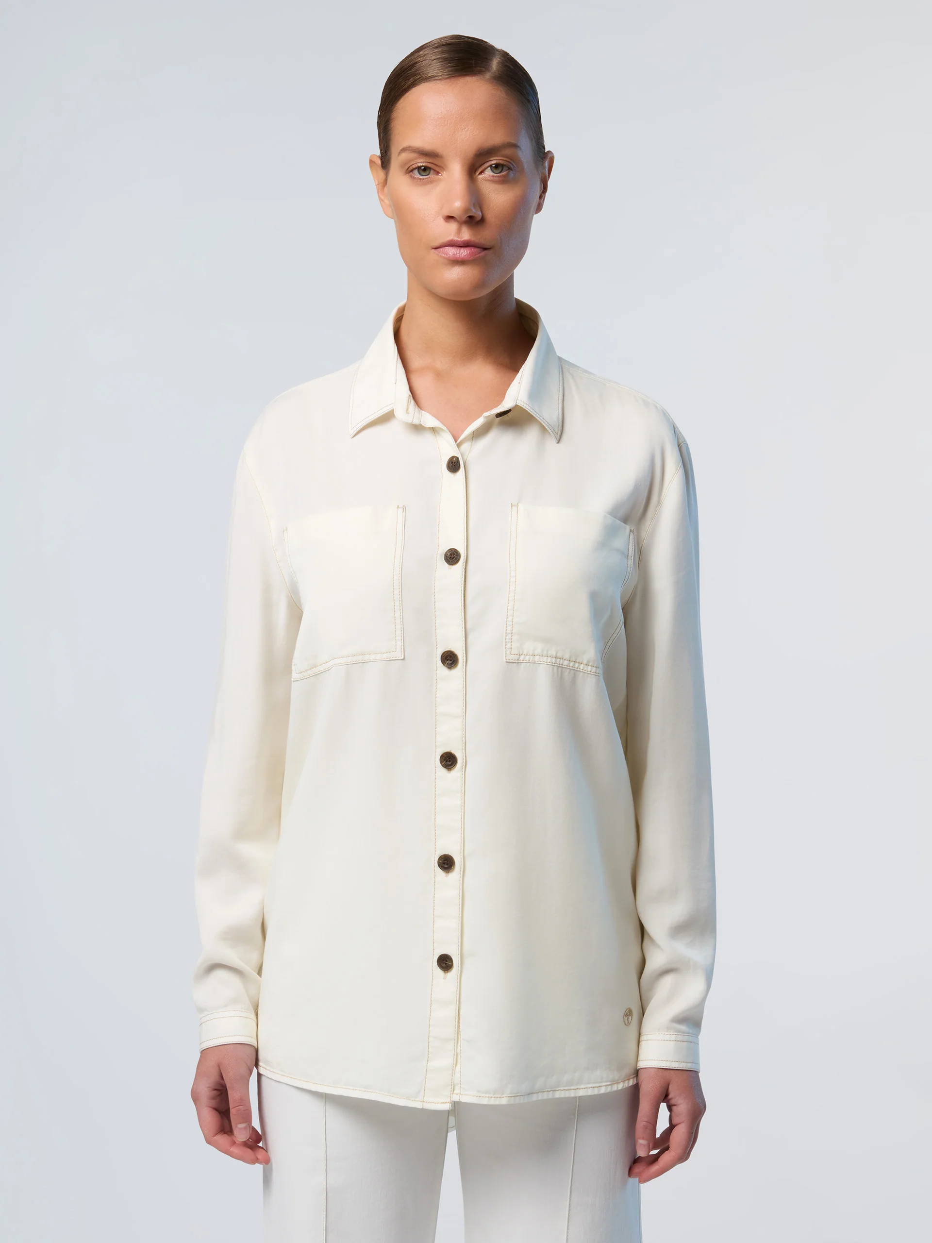 Patch pocket shirt