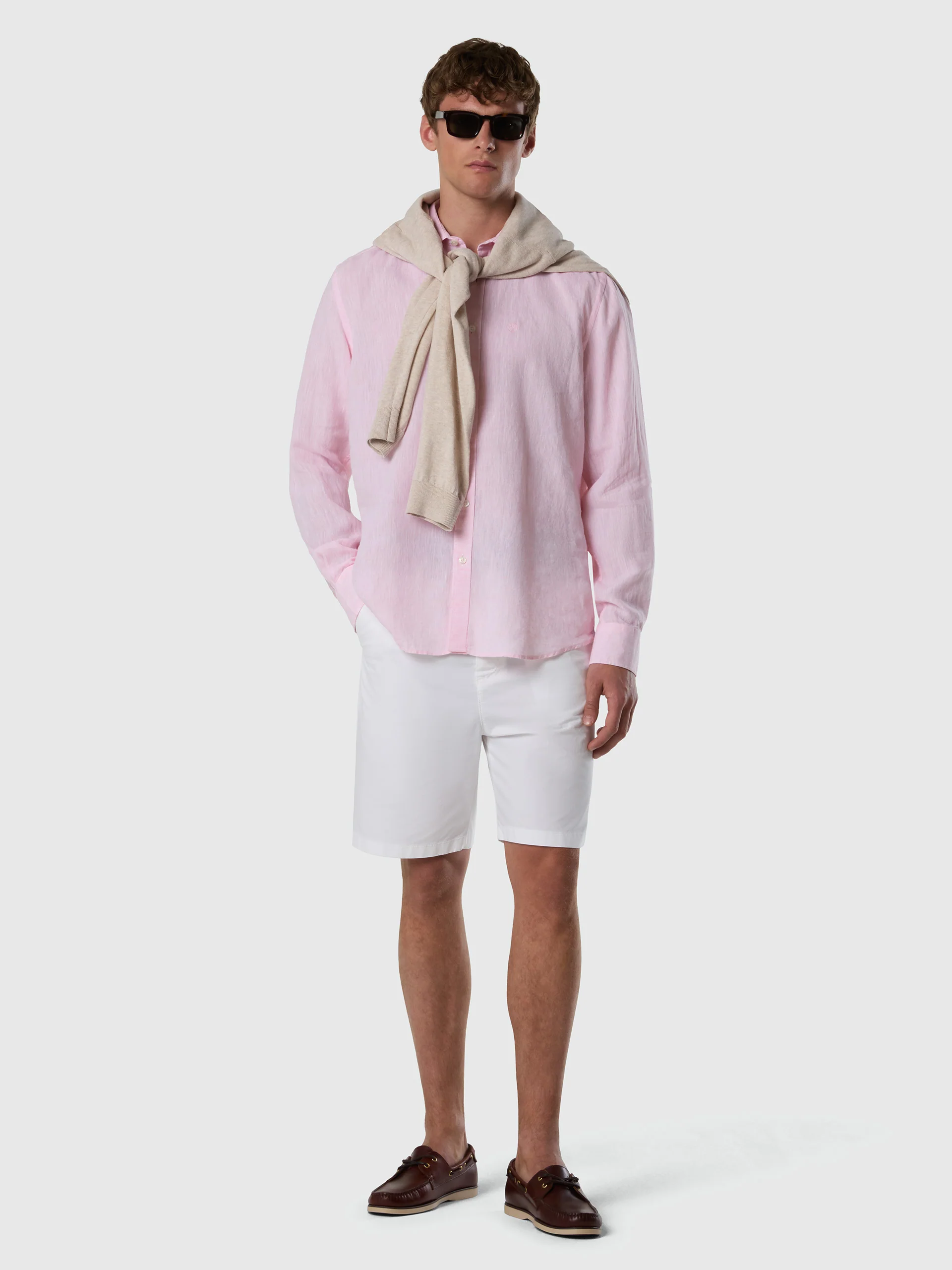 Long-sleeved linen shirt - Image 10