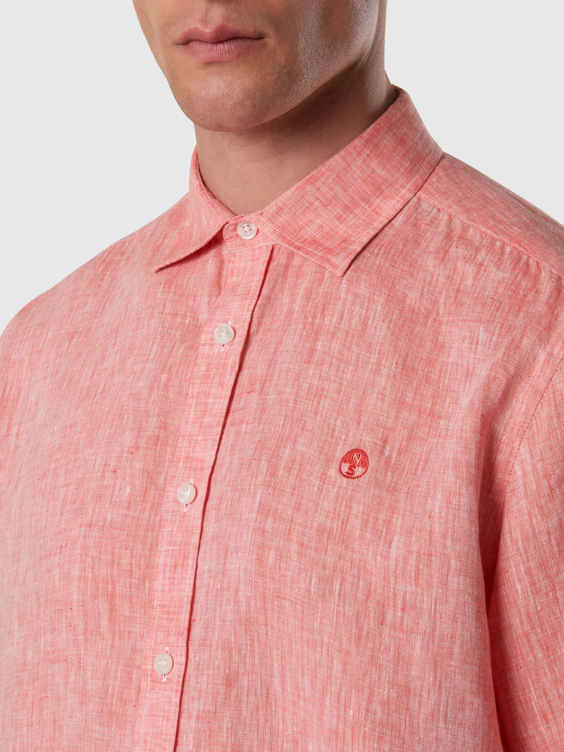 Long-sleeved linen shirt - Image 29