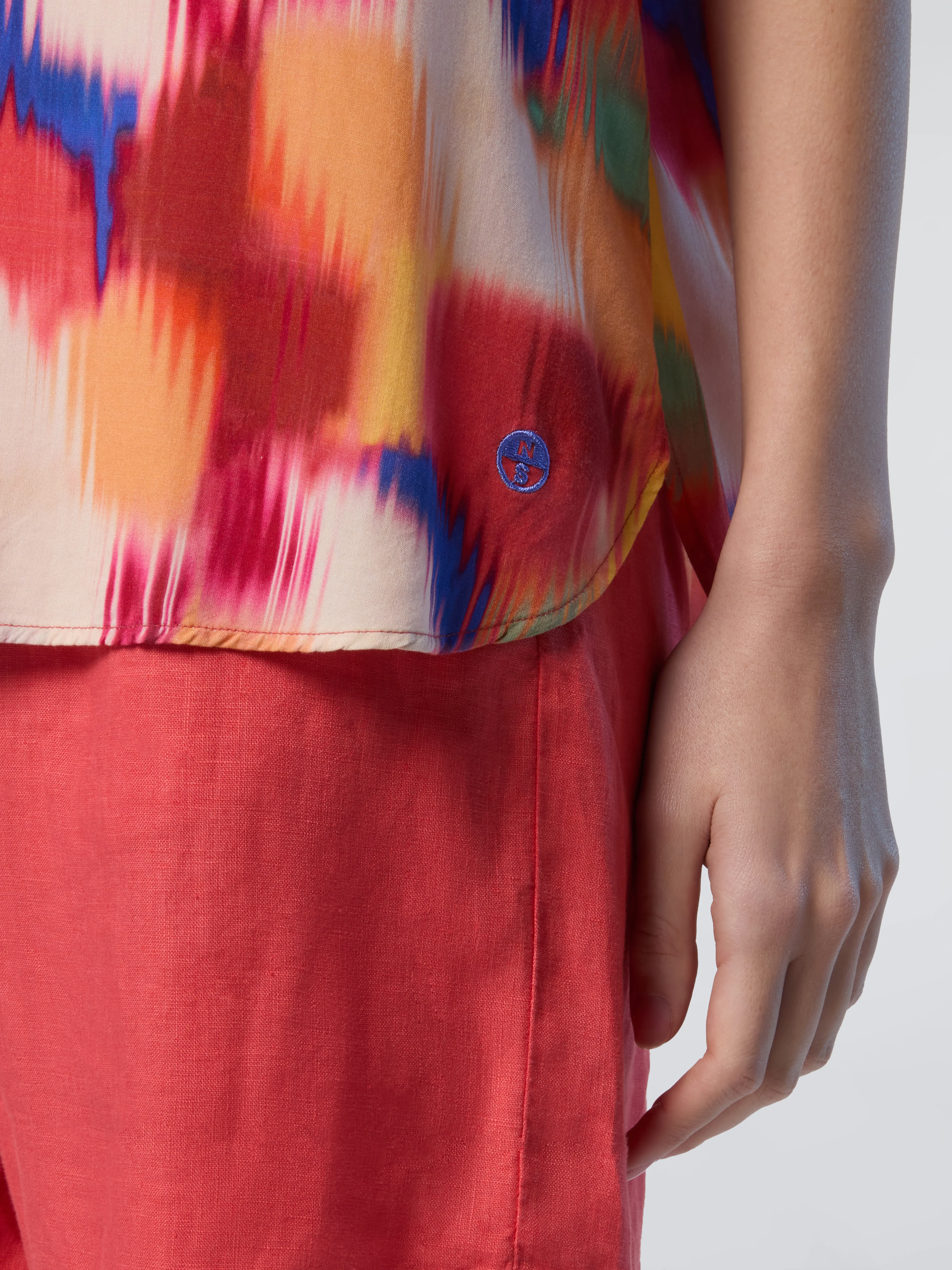 ECOVERO™ boxy shirt - Image 6