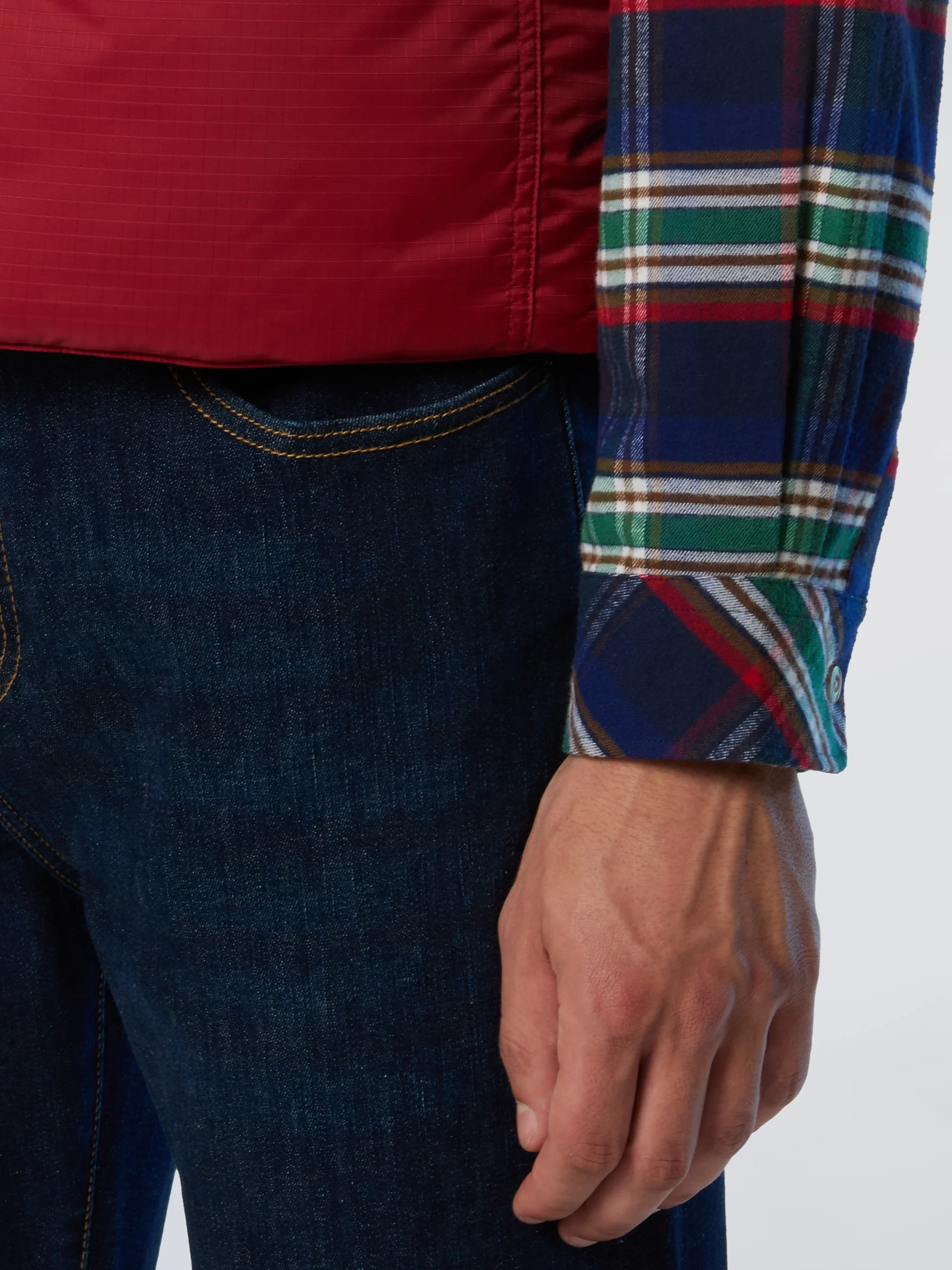 Shot Reversible Vest - Image 7