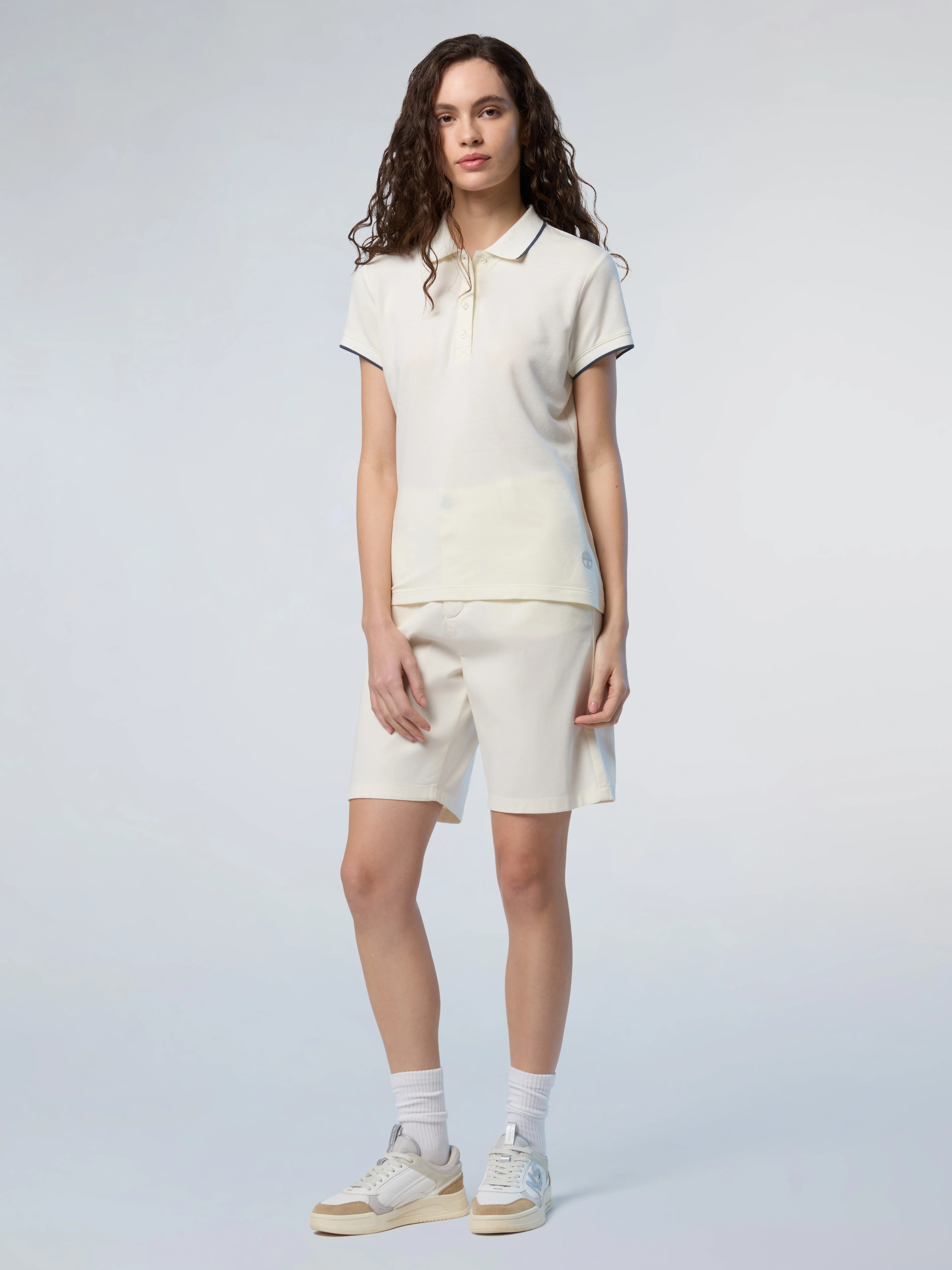 High-waisted chino shorts - Image 2
