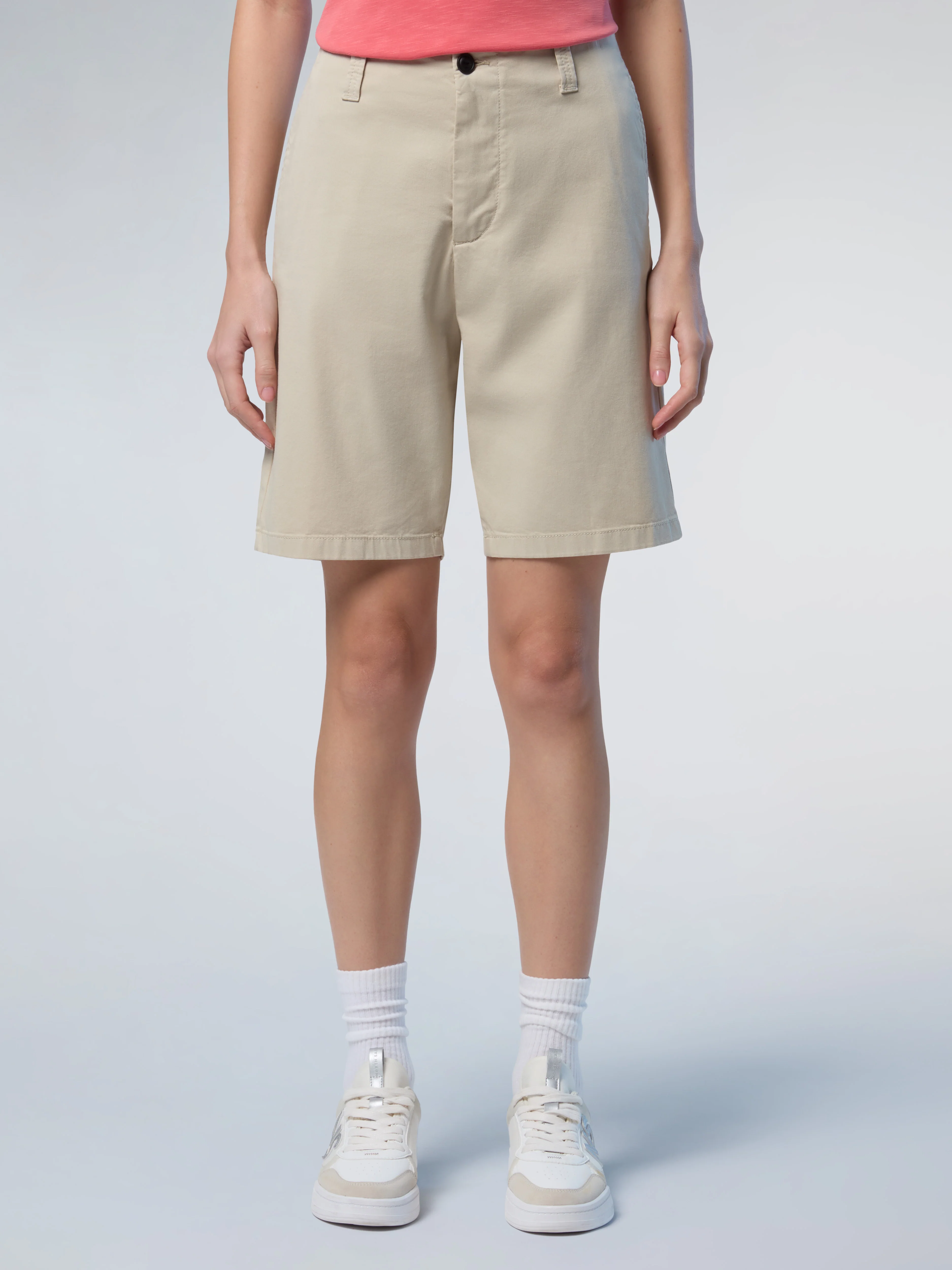 High-waisted chino shorts - Image 6