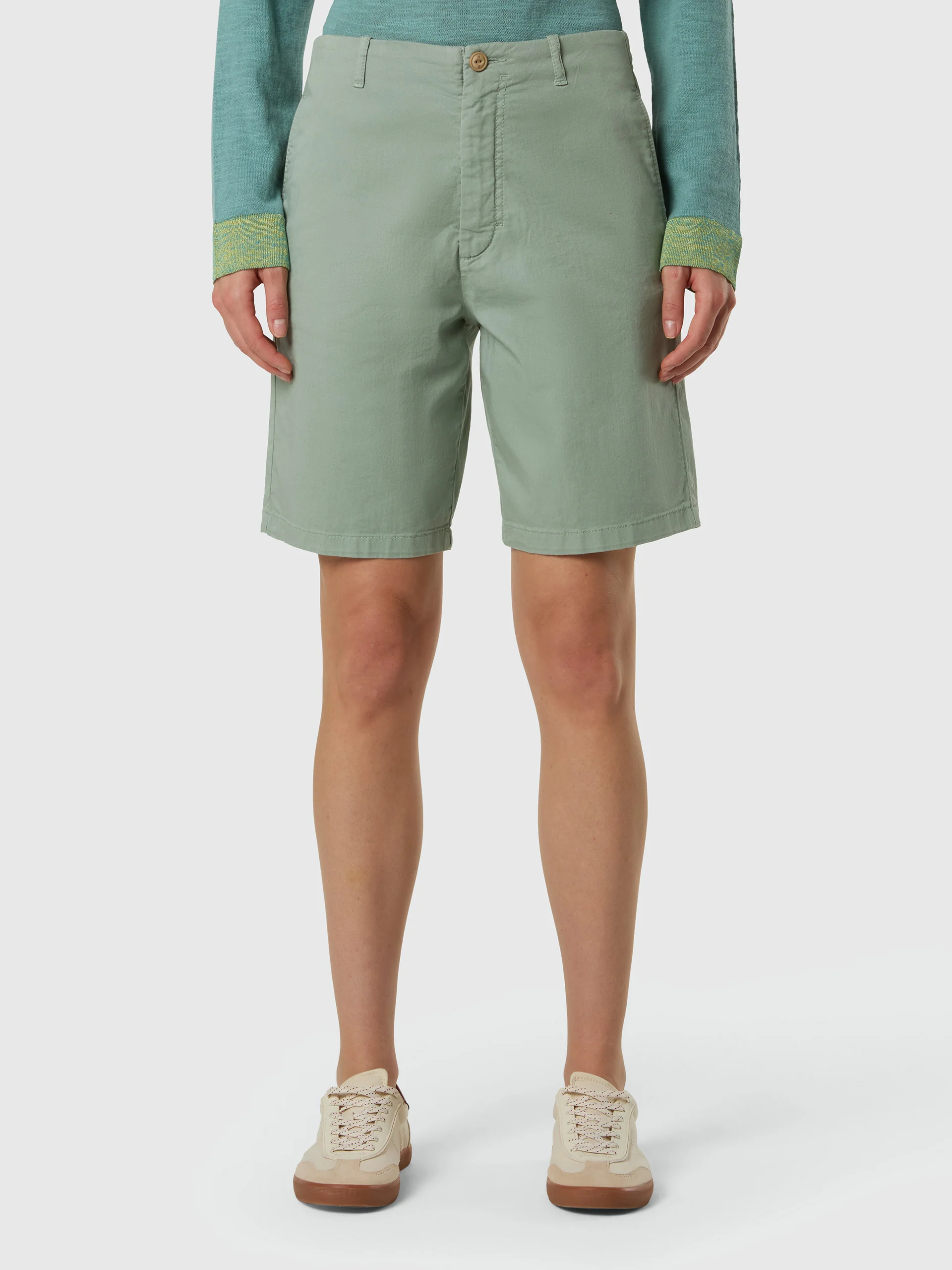 High-waisted chino shorts - Image 6