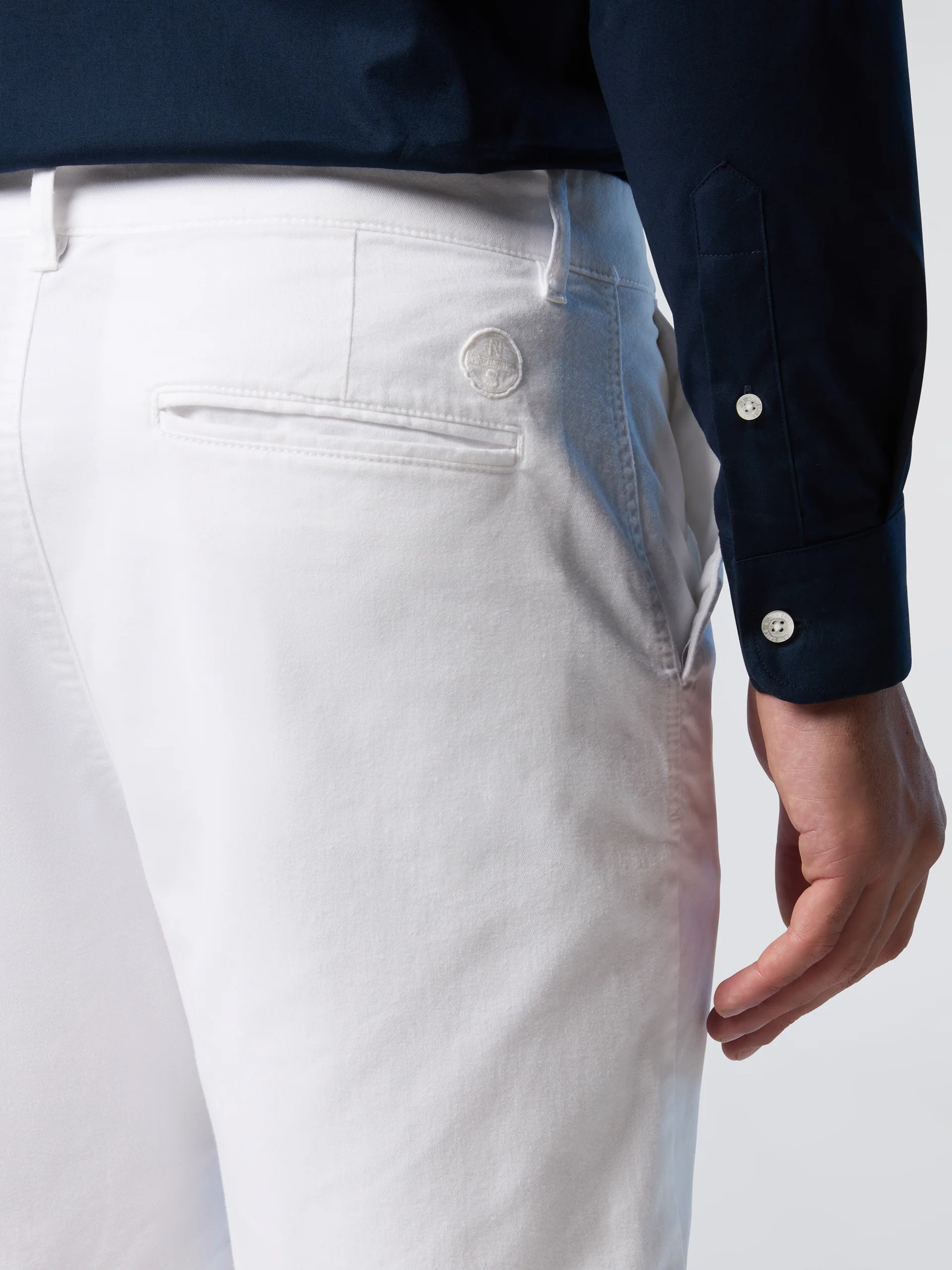 Chino shorts with logo patch - Image 5