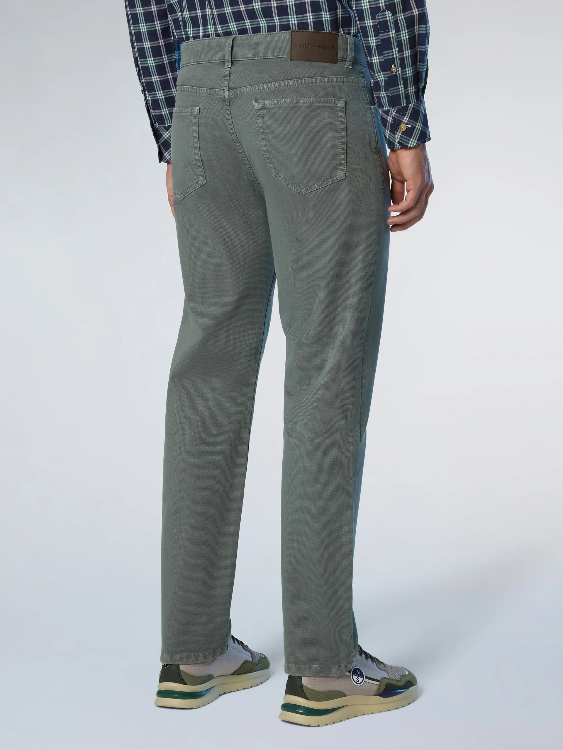 Broken twill 5-pocket pants - Image 10