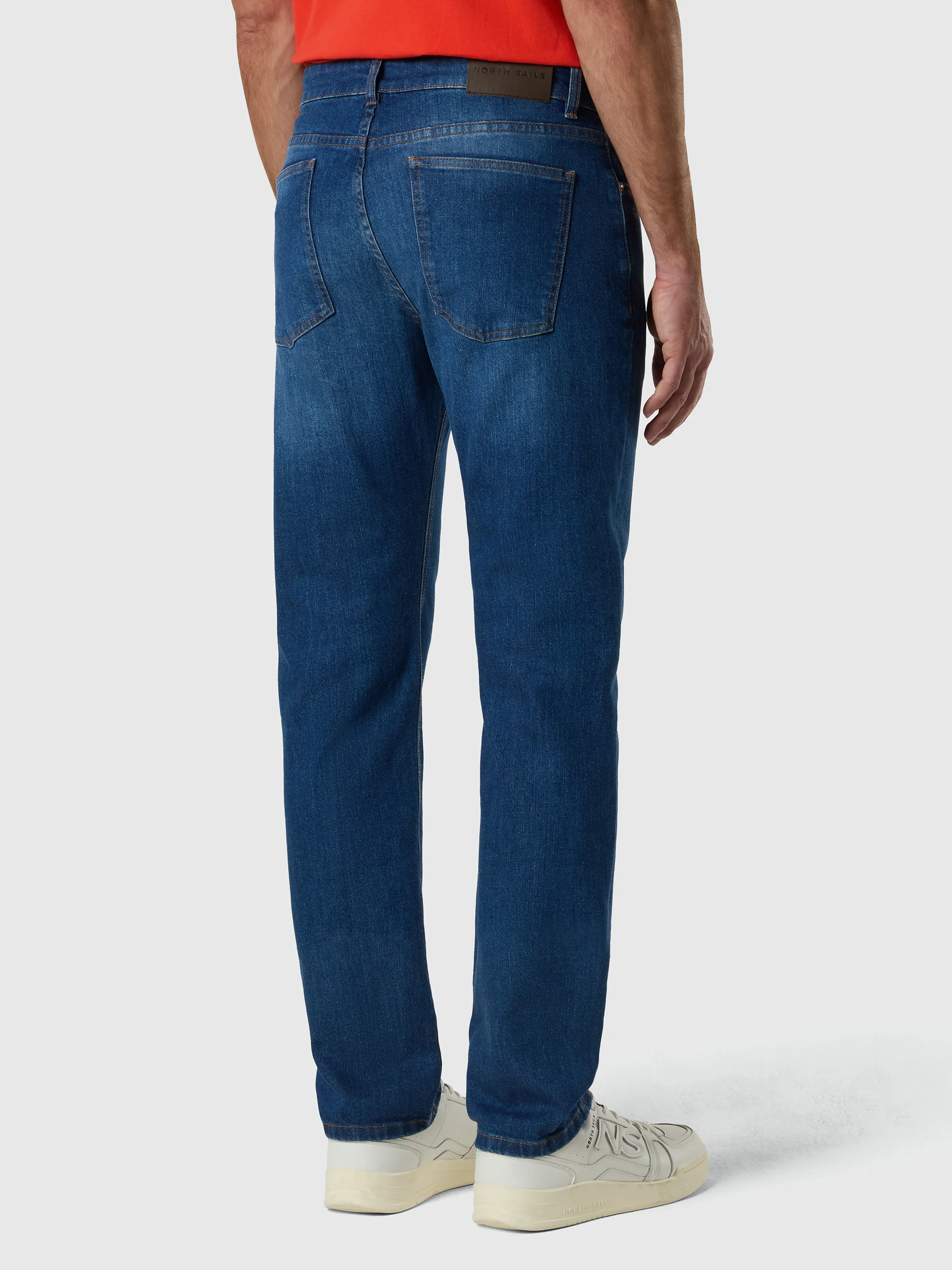 Low-impact denim jeans - Image 7