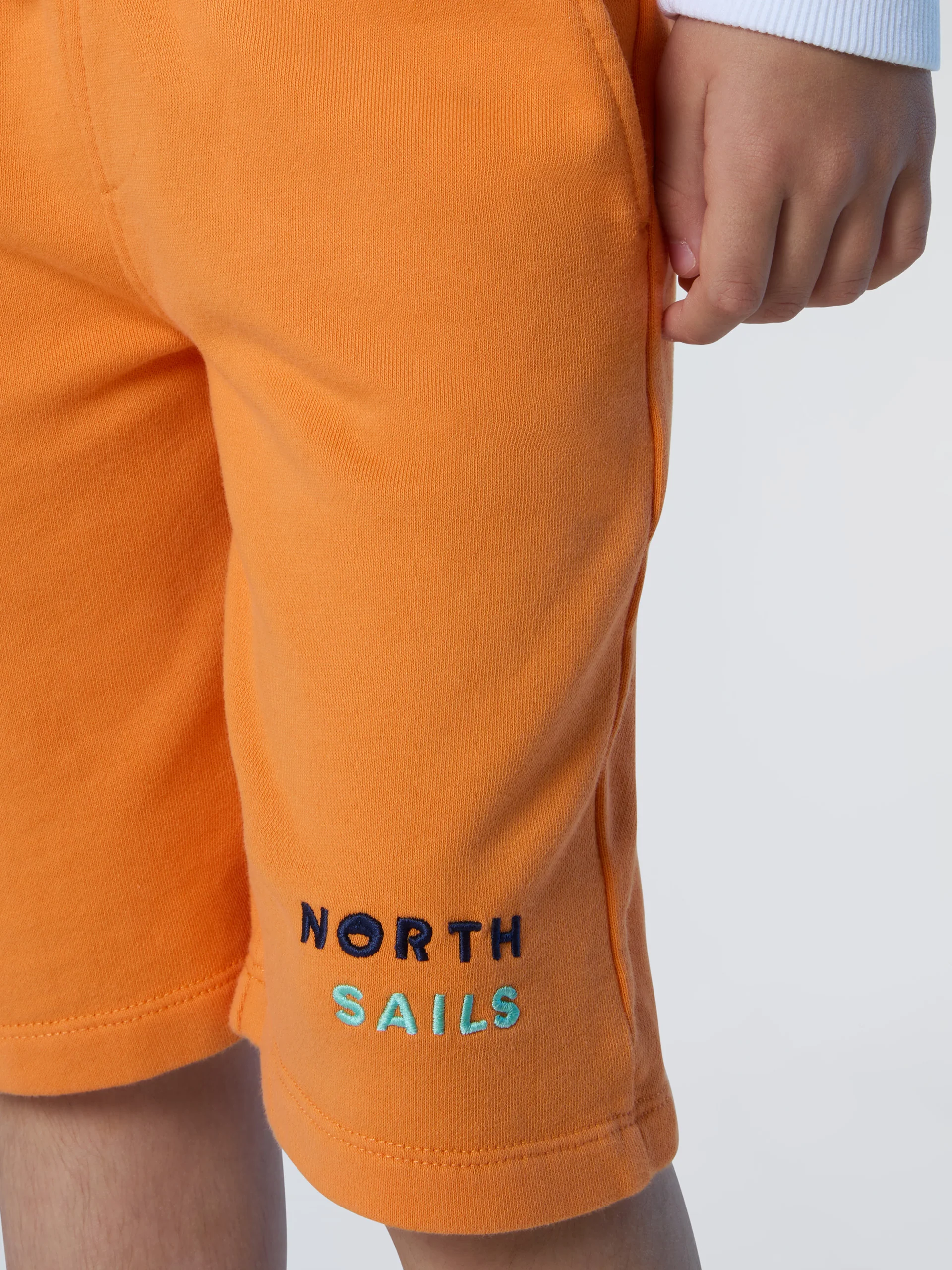 Sweat shorts with embroidery - Image 4