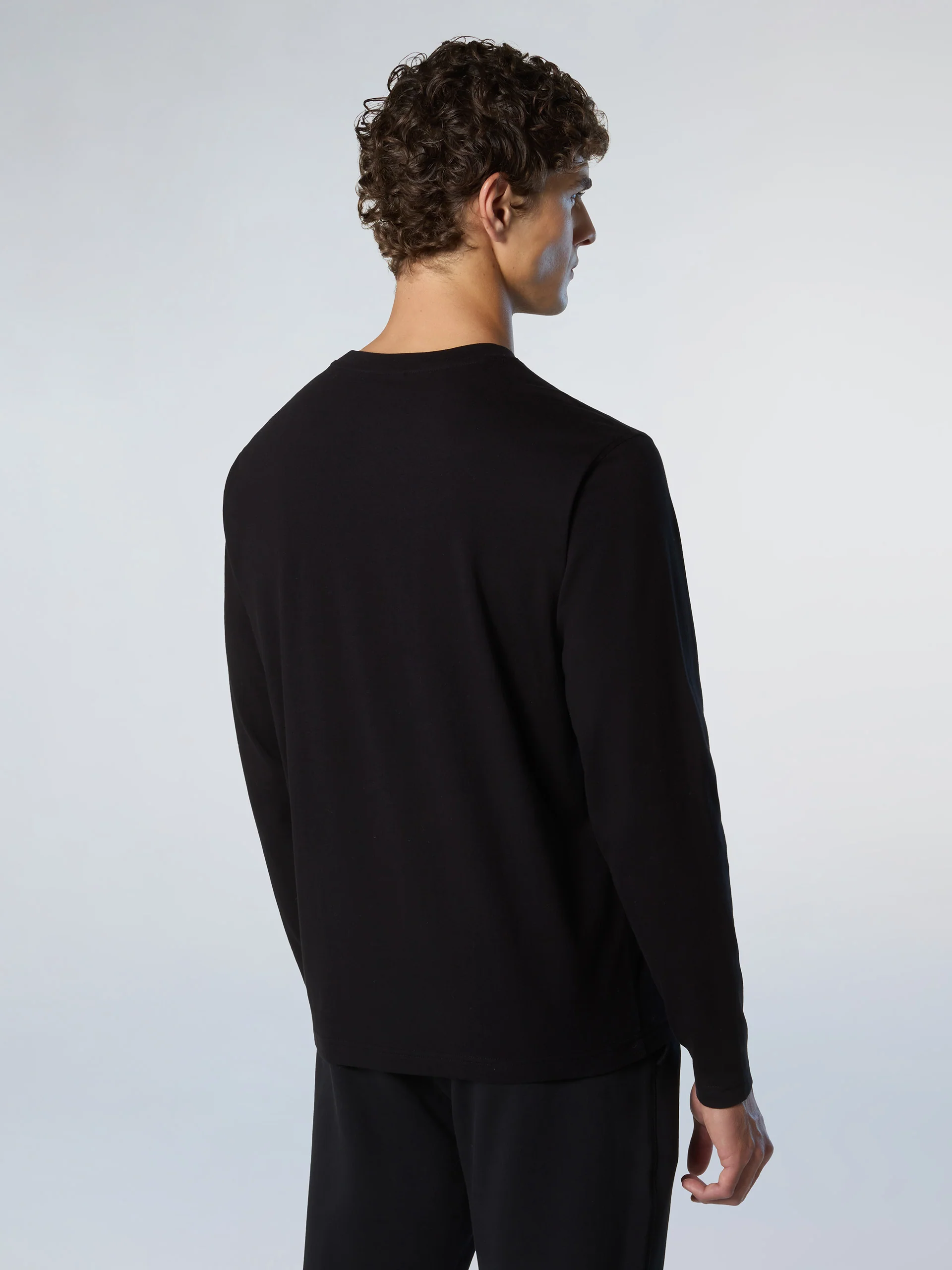 Long-sleeved T-shirt with maxi print - Image 12