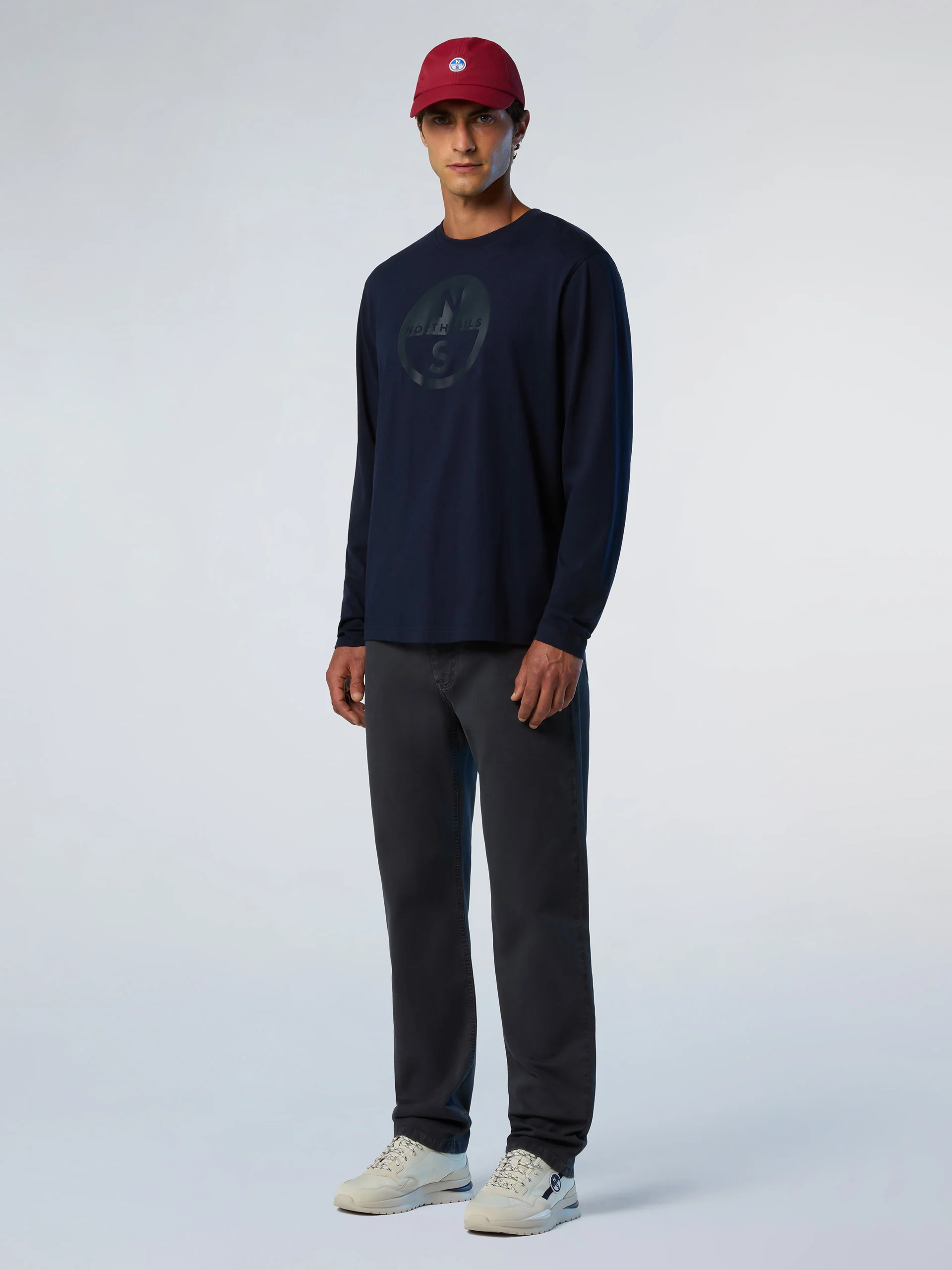 Long-sleeved T-shirt with maxi print - Image 7