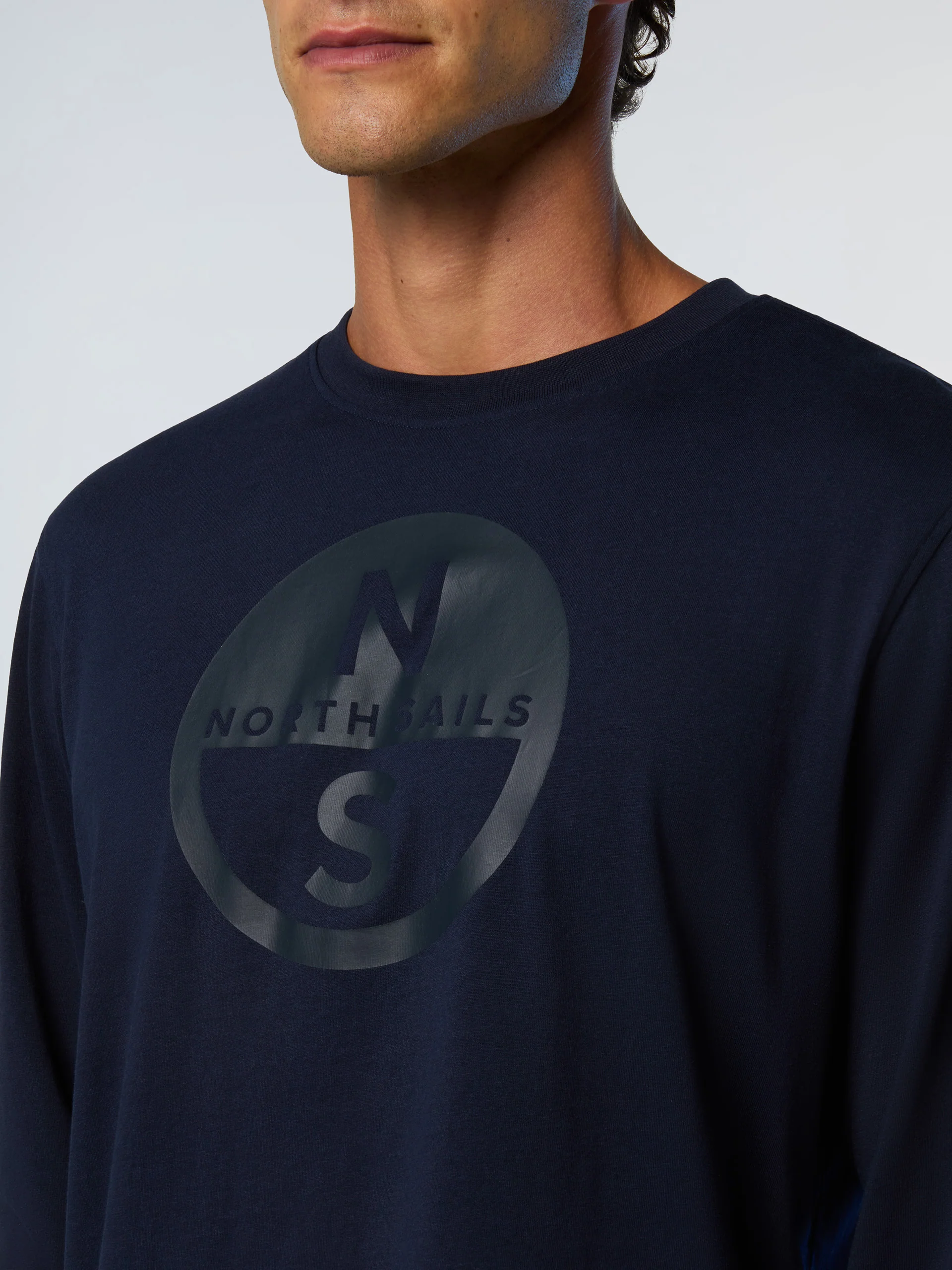 Long-sleeved T-shirt with maxi print - Image 8