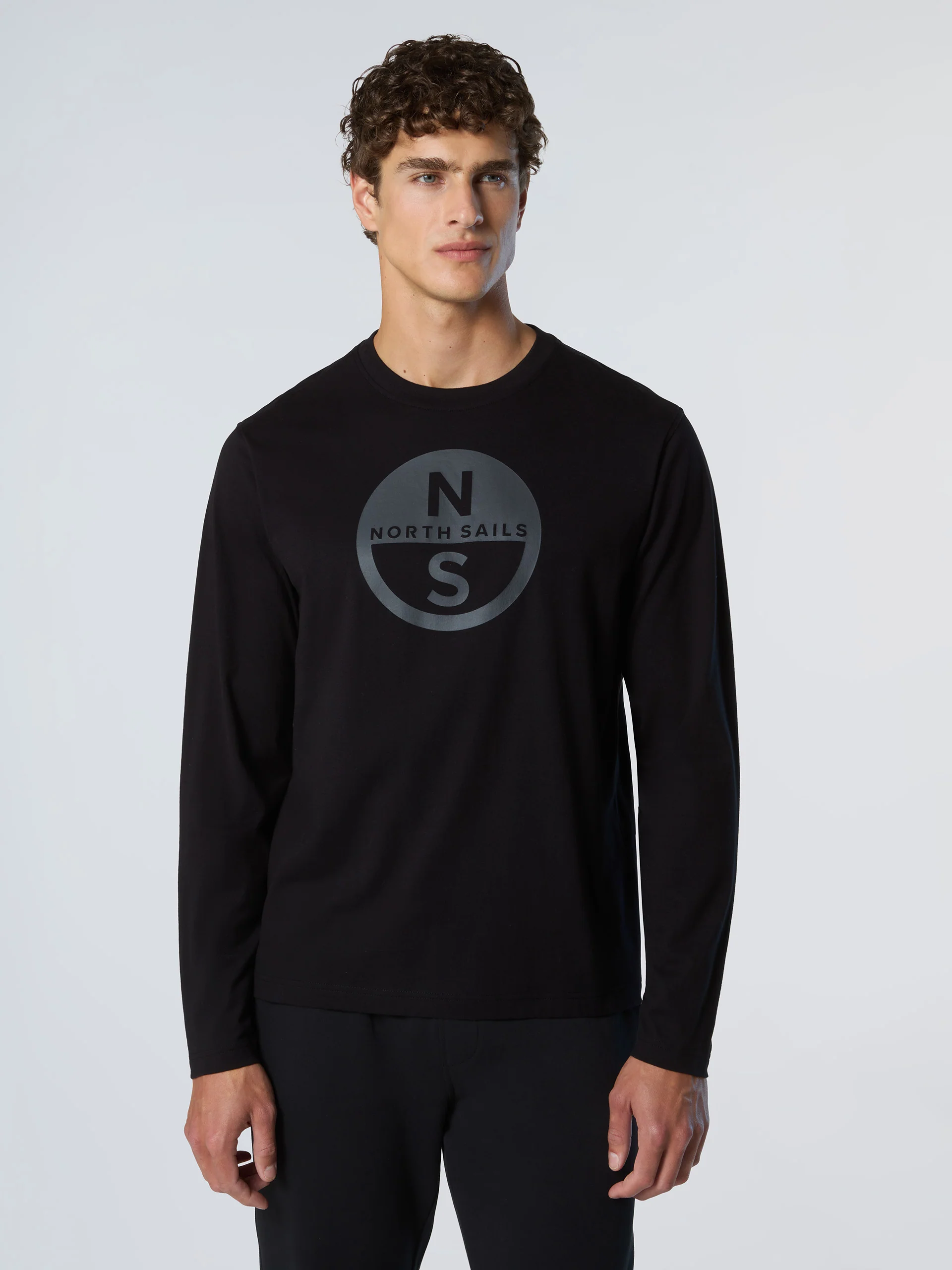 Long-sleeved T-shirt with maxi print - Image 9