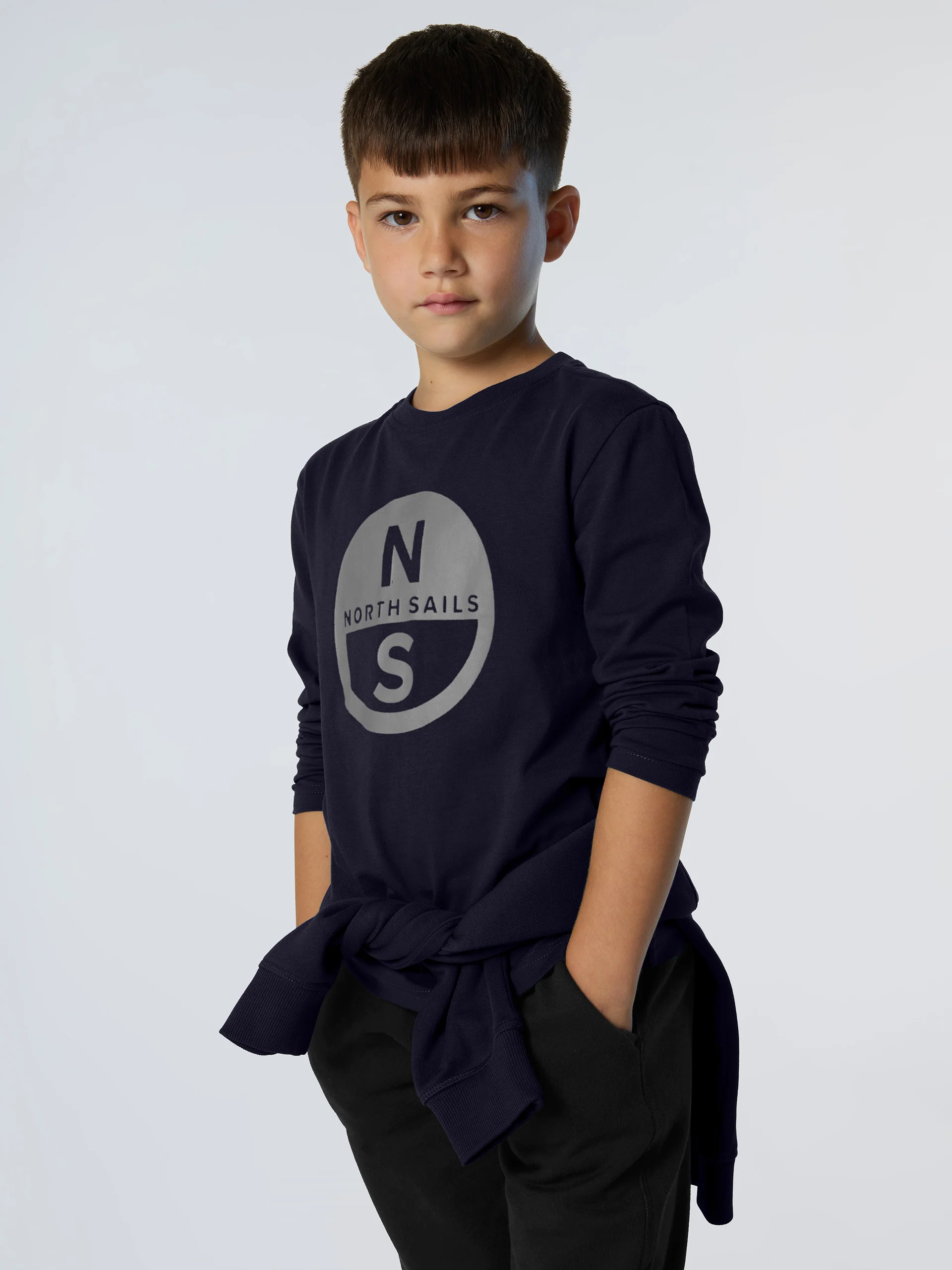 Long-sleeved T-shirt with maxi logo - Image 15
