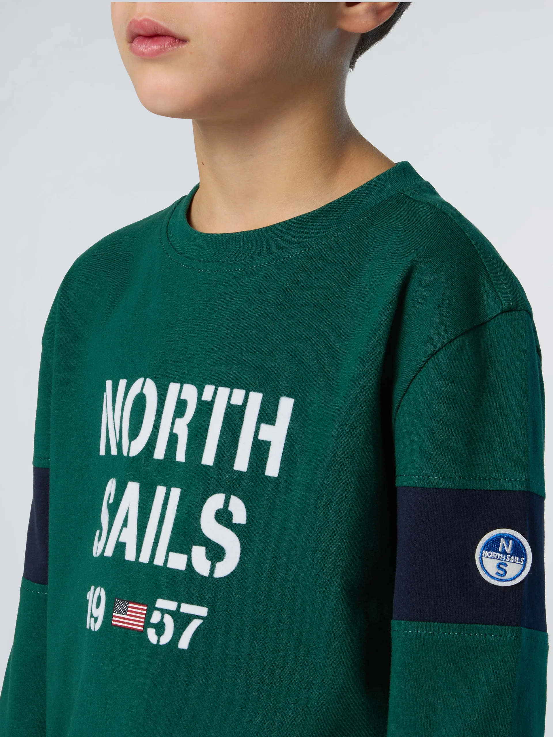 Long-sleeved T-shirt with sleeve inserts - Image 10