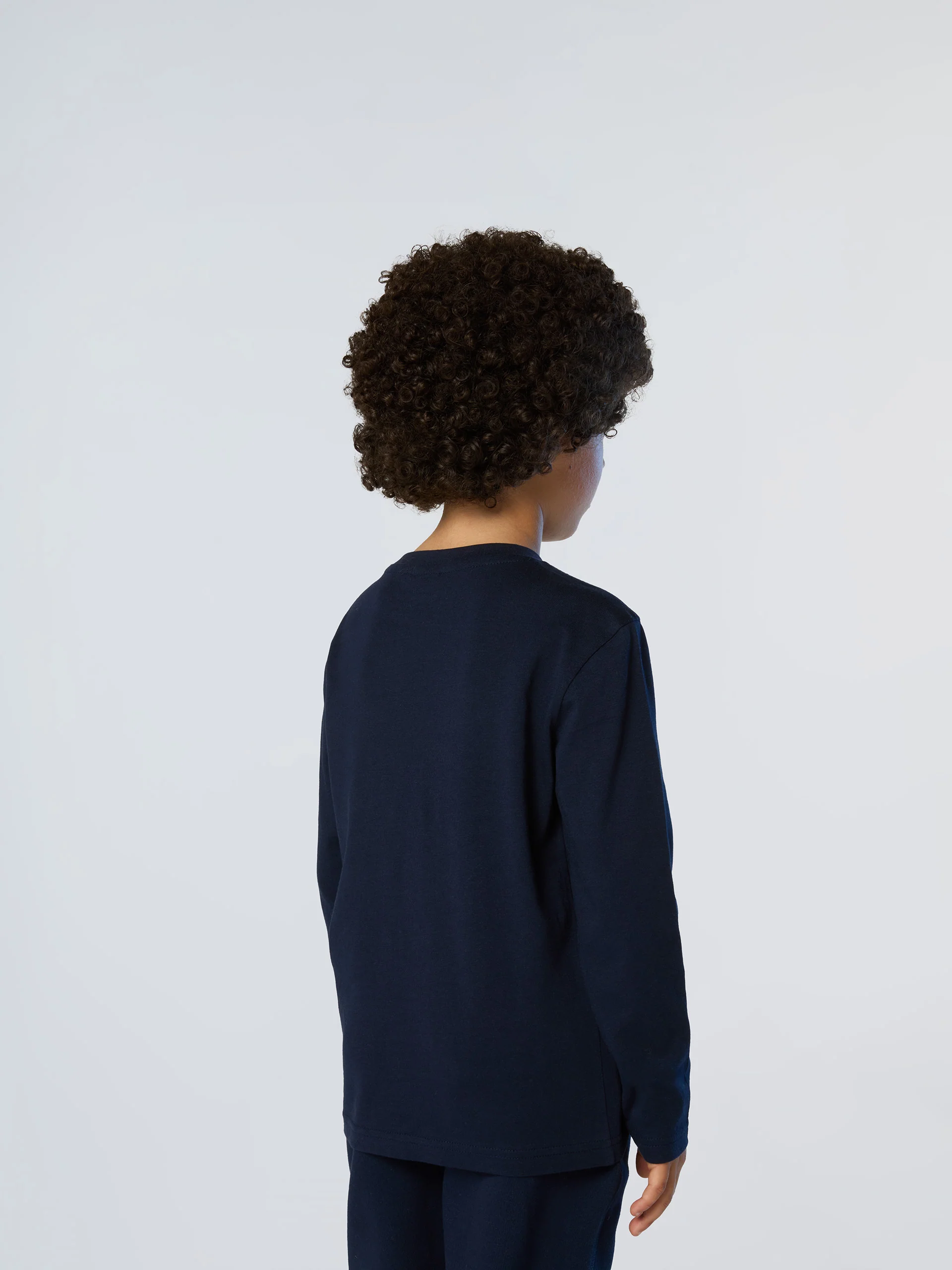 Long-sleeved T-shirt with logo patch - Image 10