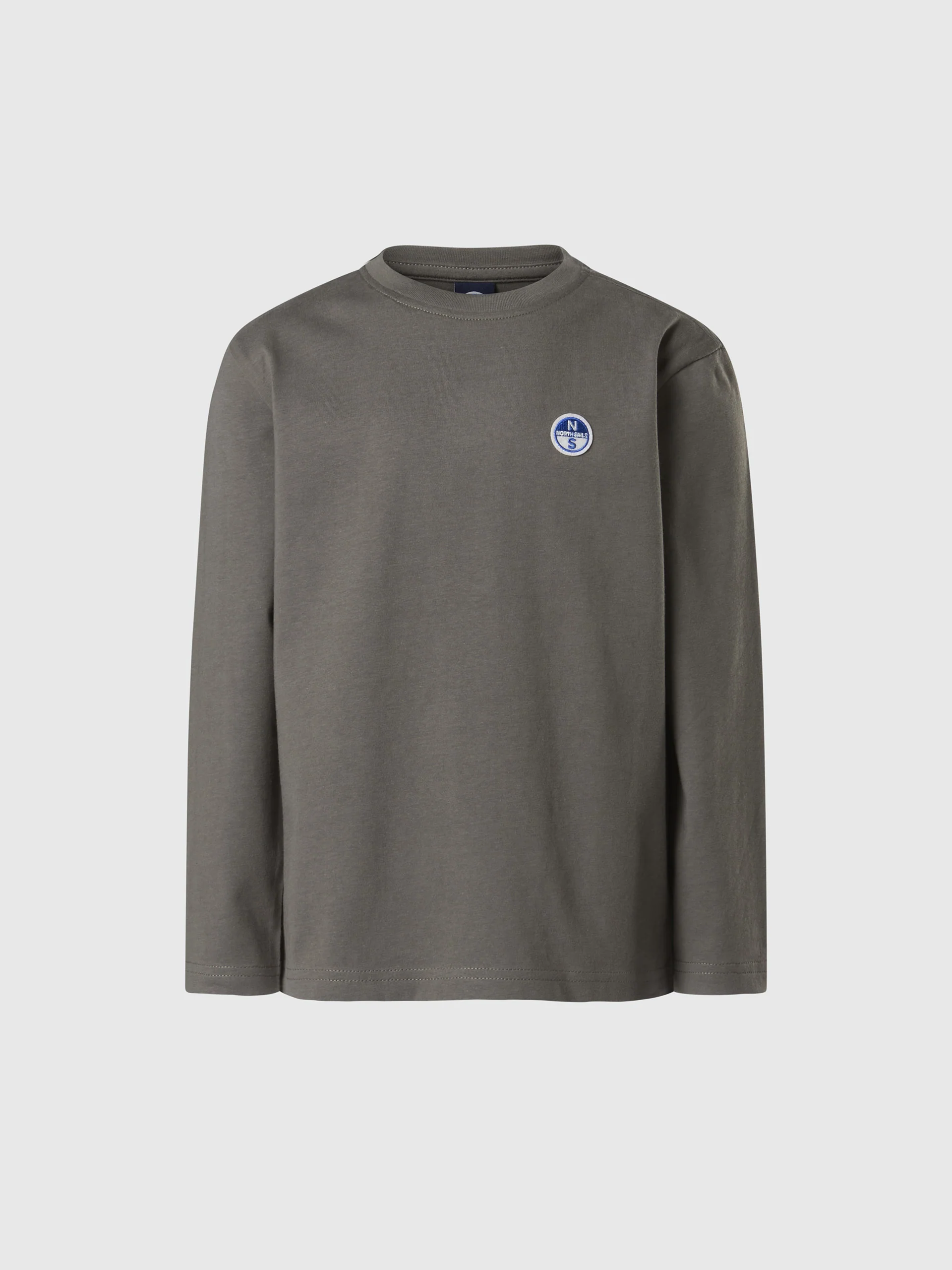Long-sleeved T-shirt with logo patch - Image 15