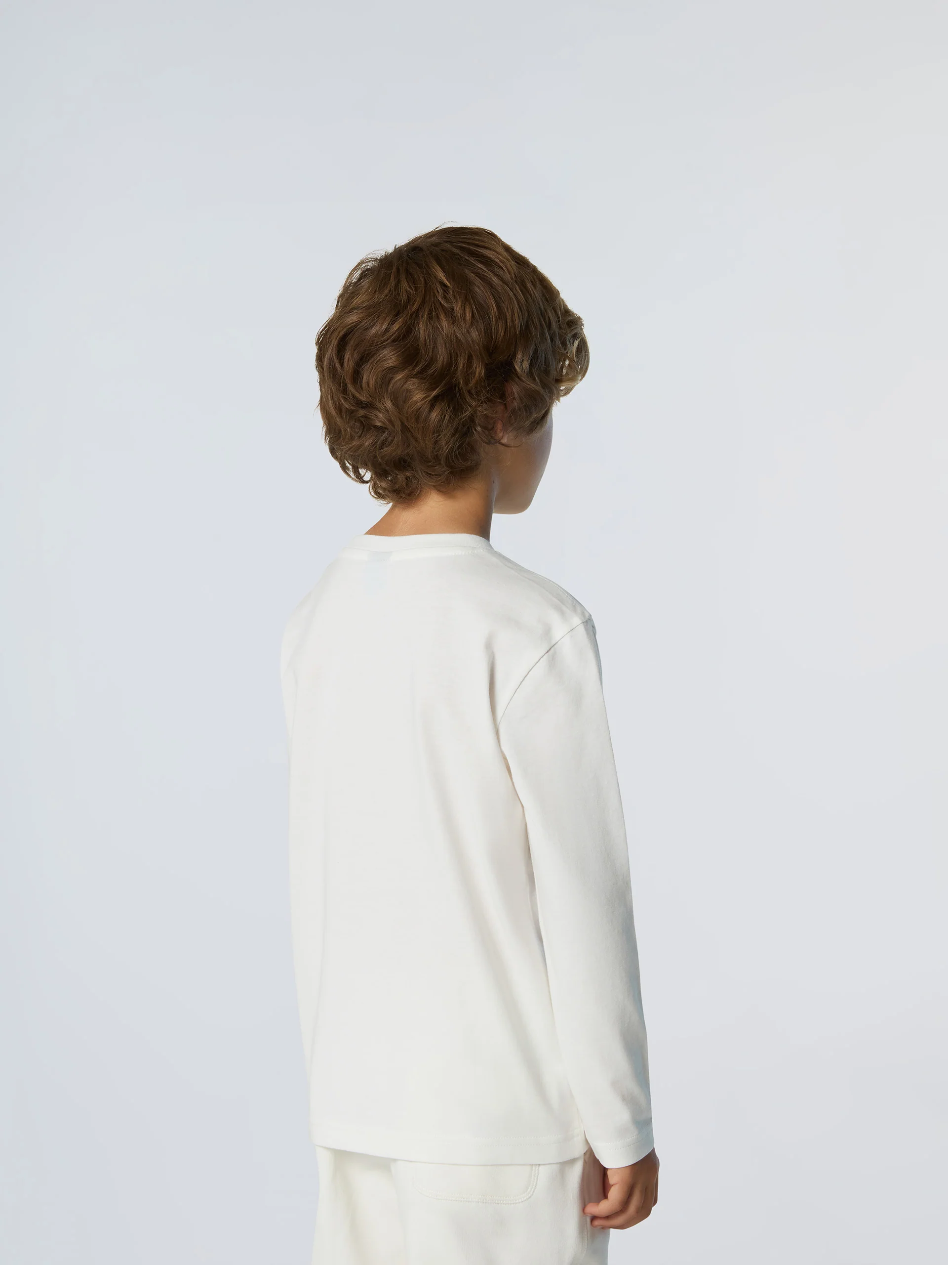 Long-sleeved T-shirt with logo patch - Image 4
