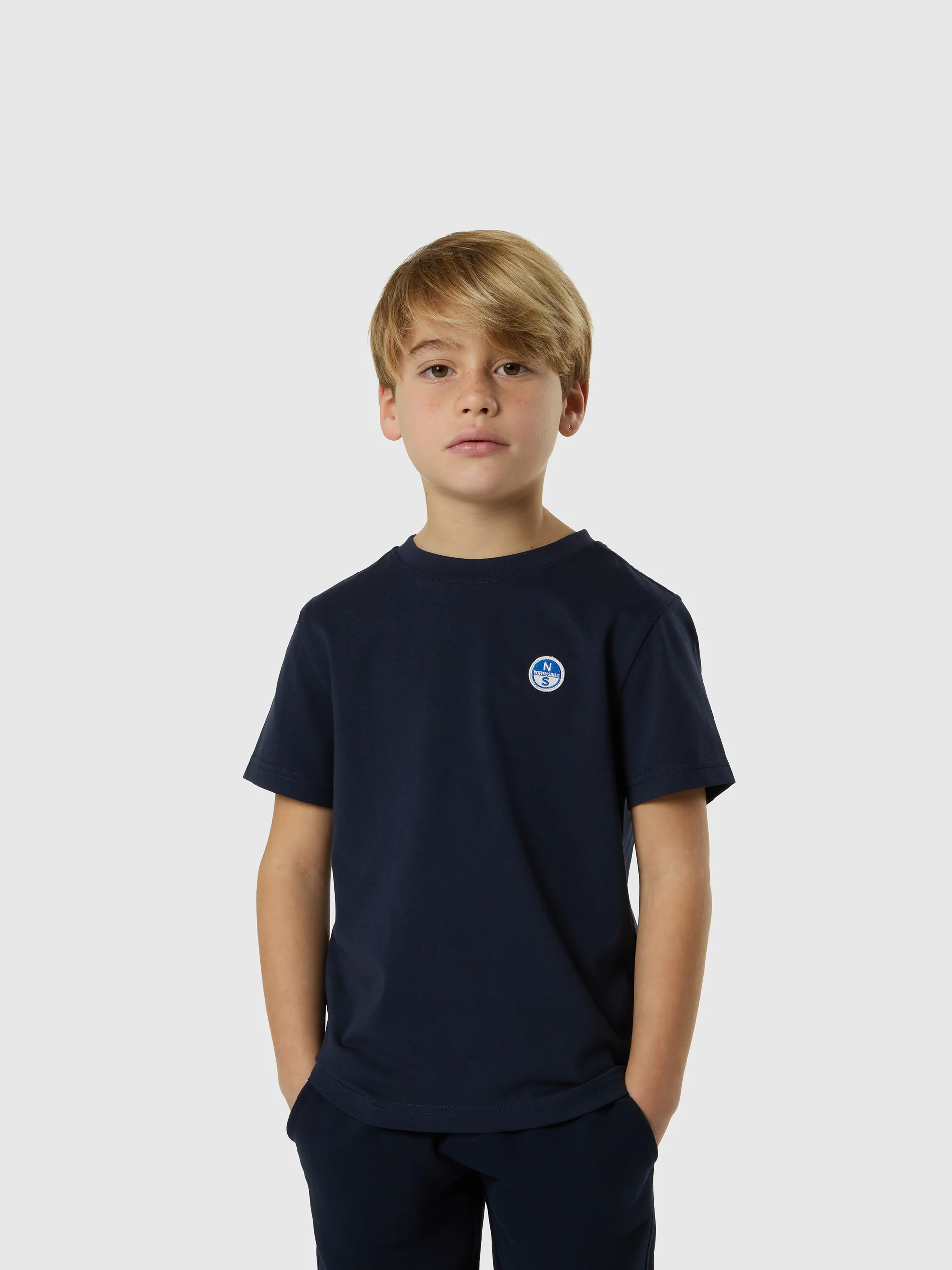 T-shirt with logo patch - Image 18