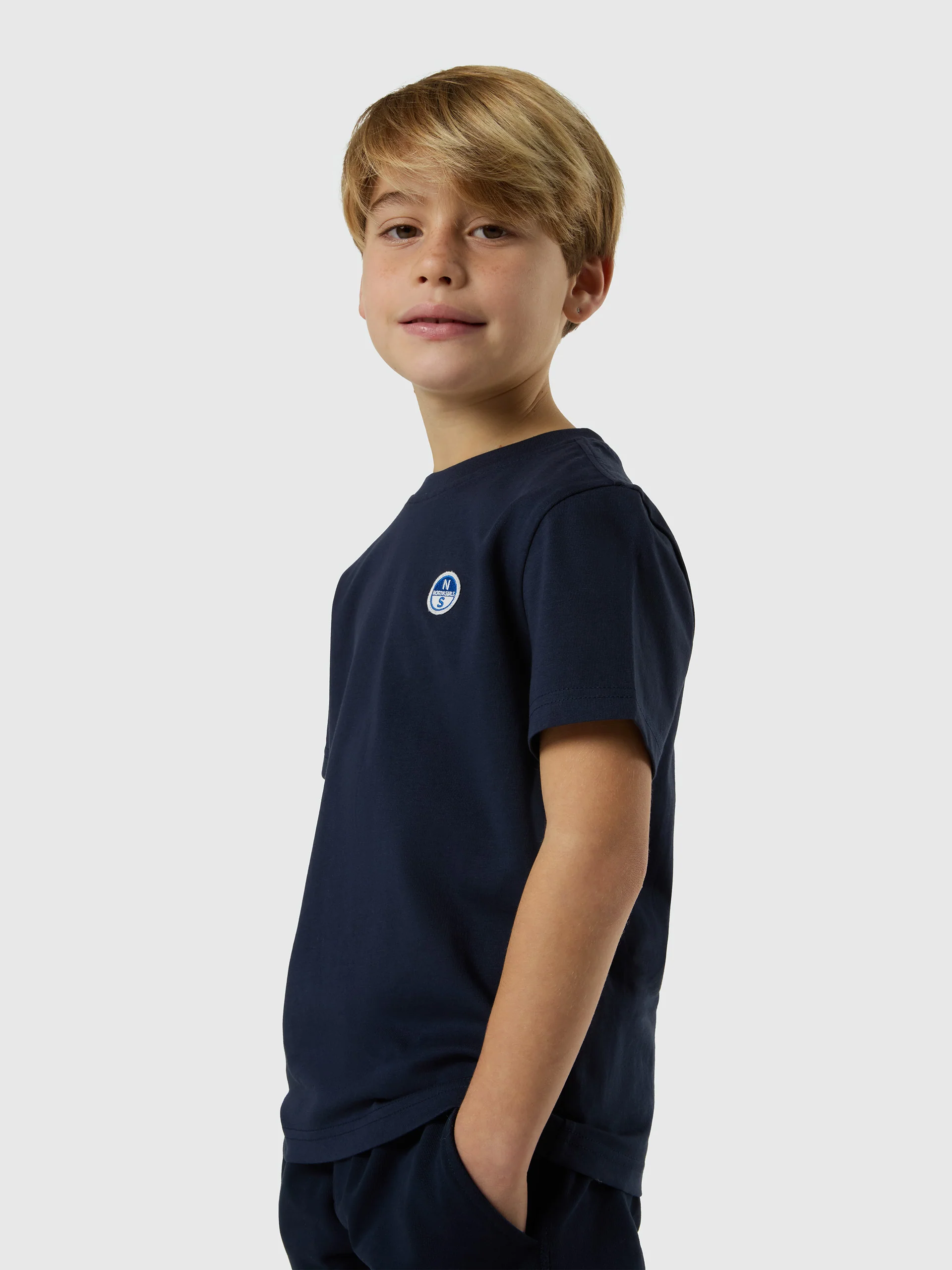 T-shirt with logo patch - Image 19