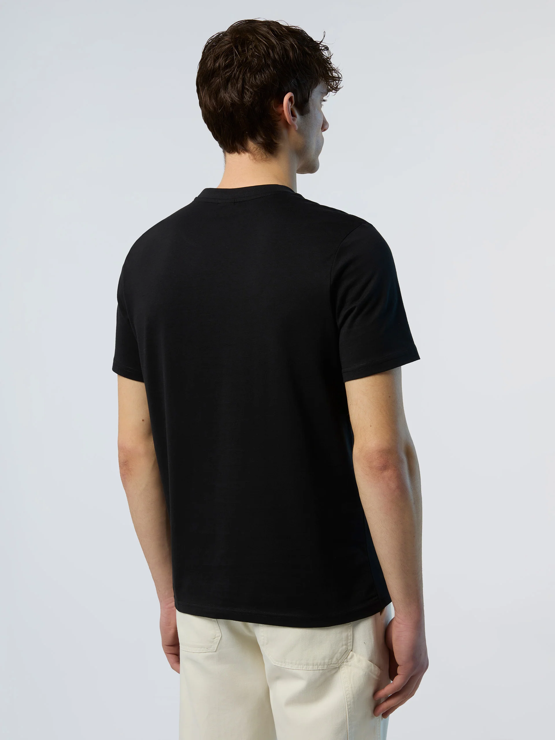 T-shirt with logo patch - Image 24