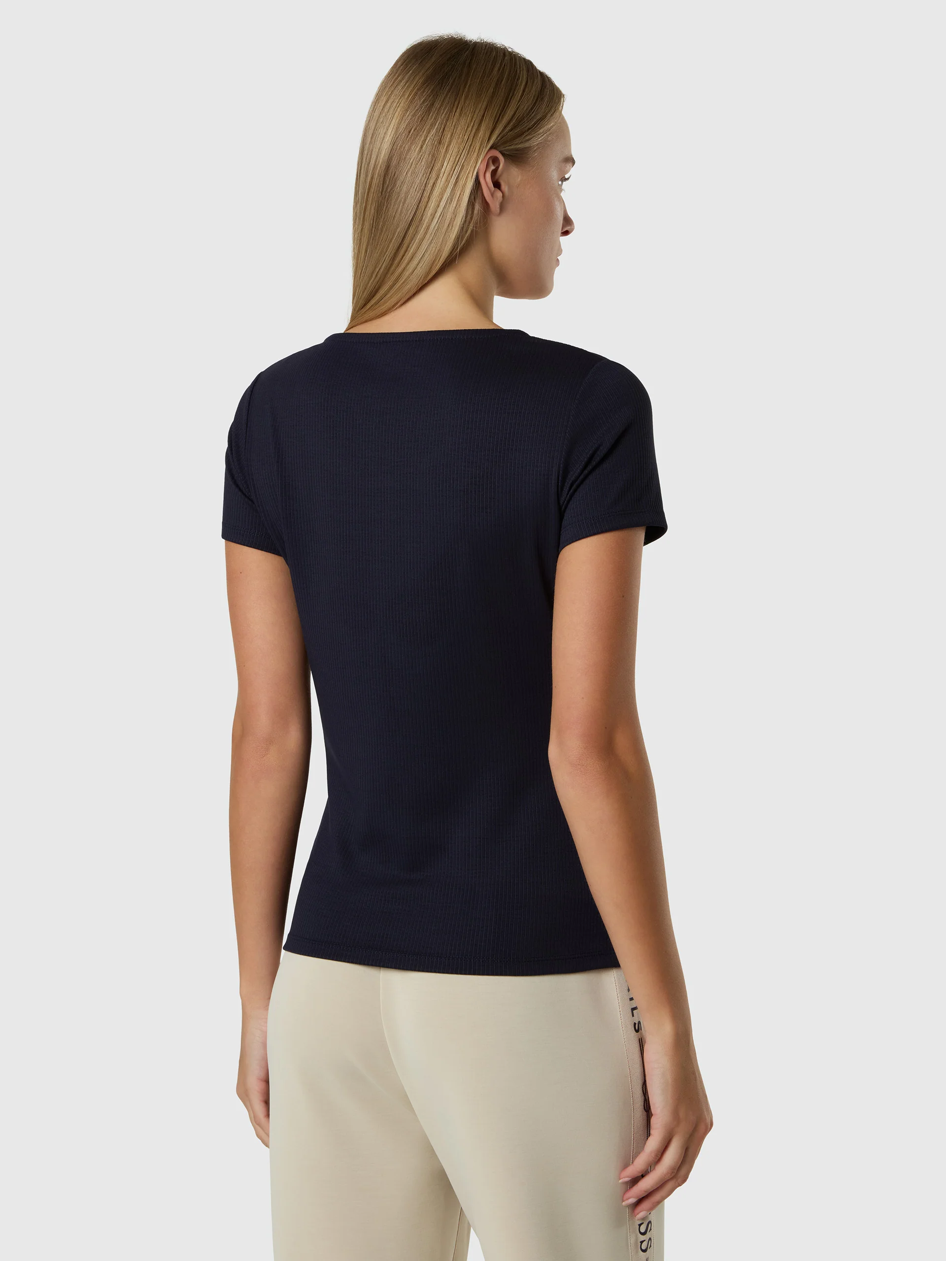 GUESS X NORTH SAILS BUTTON-FRONT T-SHIRT - Image 8