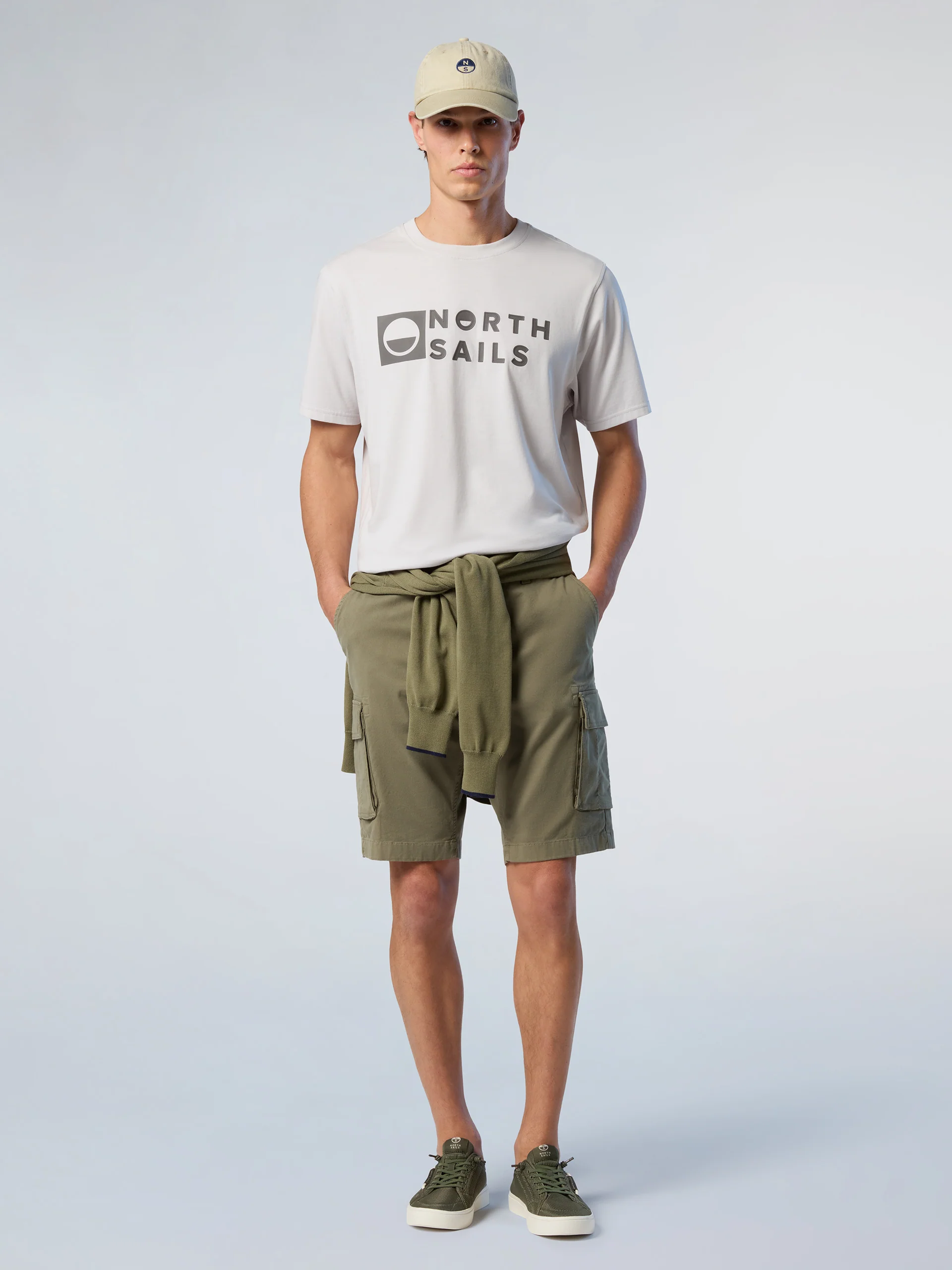 T-shirt with logo print - Image 29