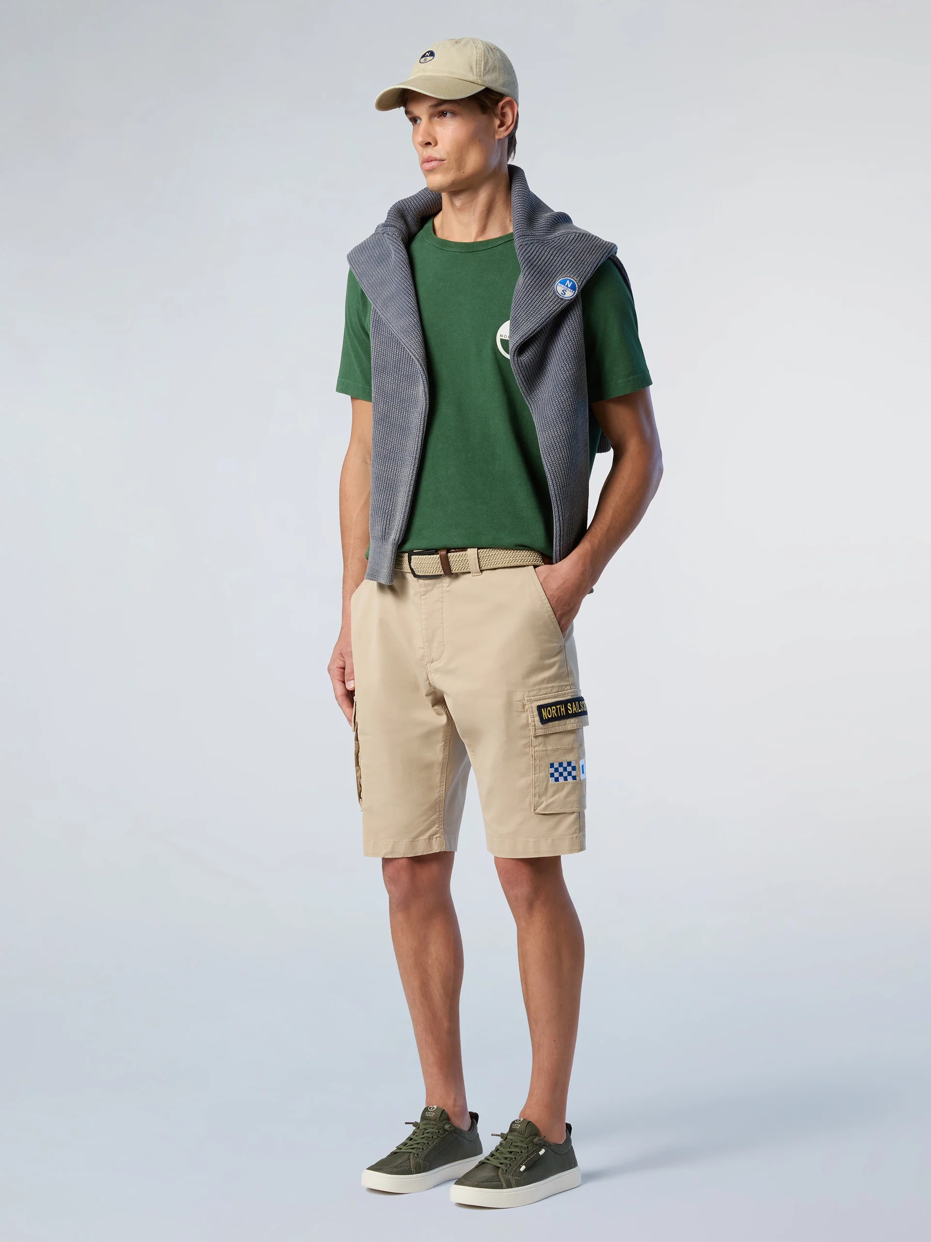 T-shirt with heritage print - Image 12