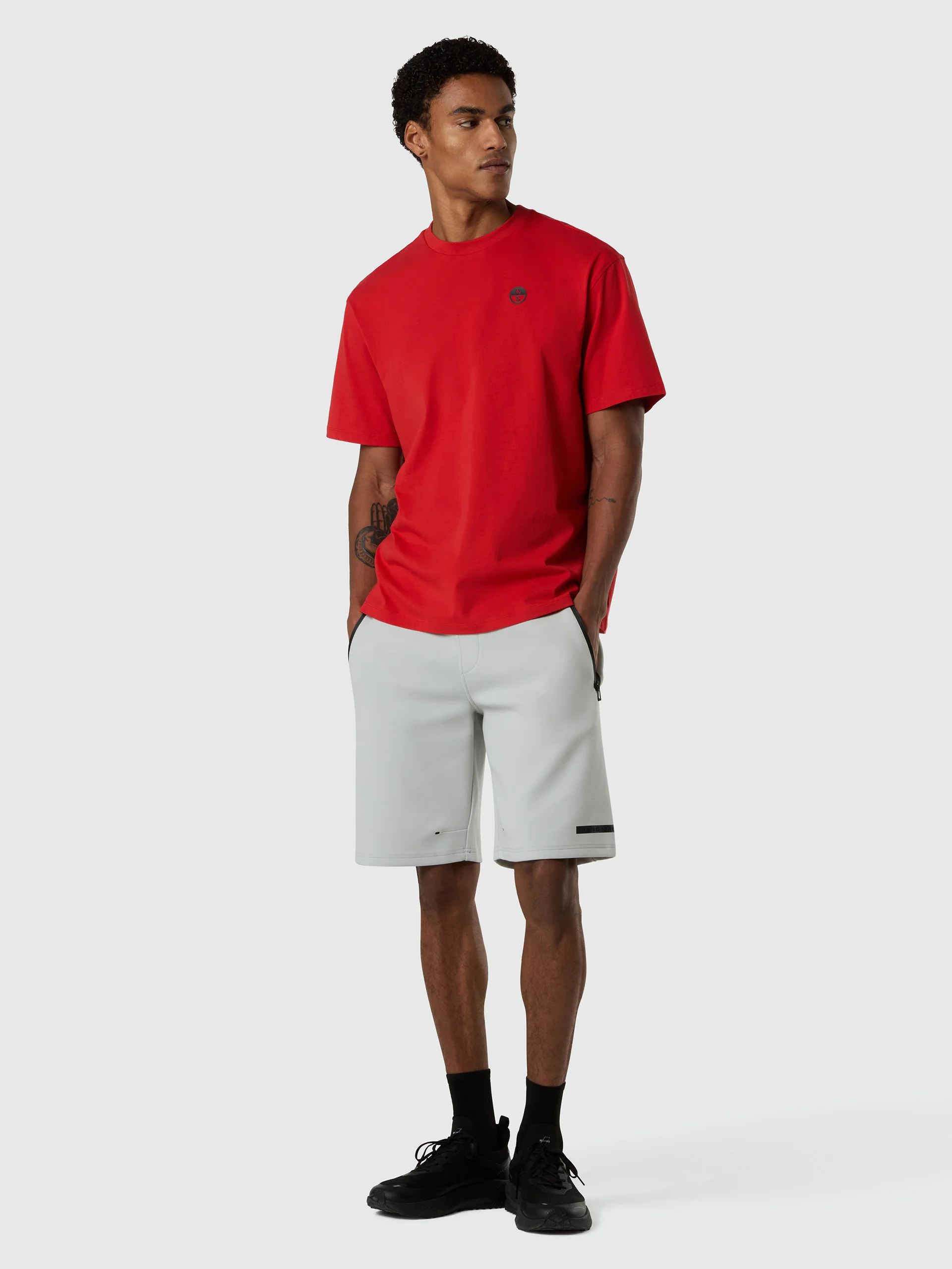 T-shirt with kitesurfing print - Image 5