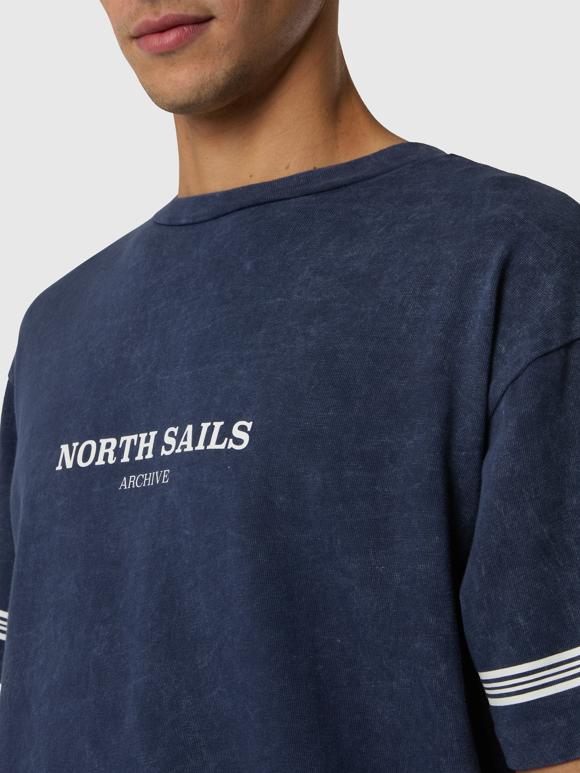 Archive T-shirt with striped sleeves - Image 6