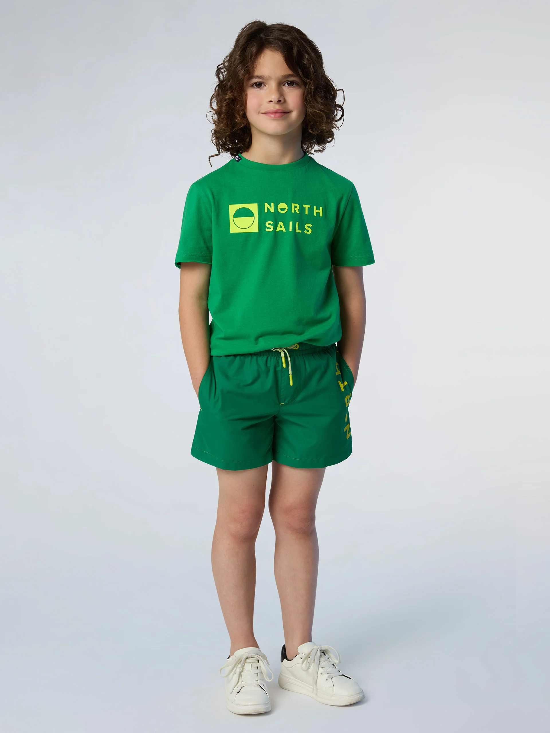 T-shirt with logo print - Image 12