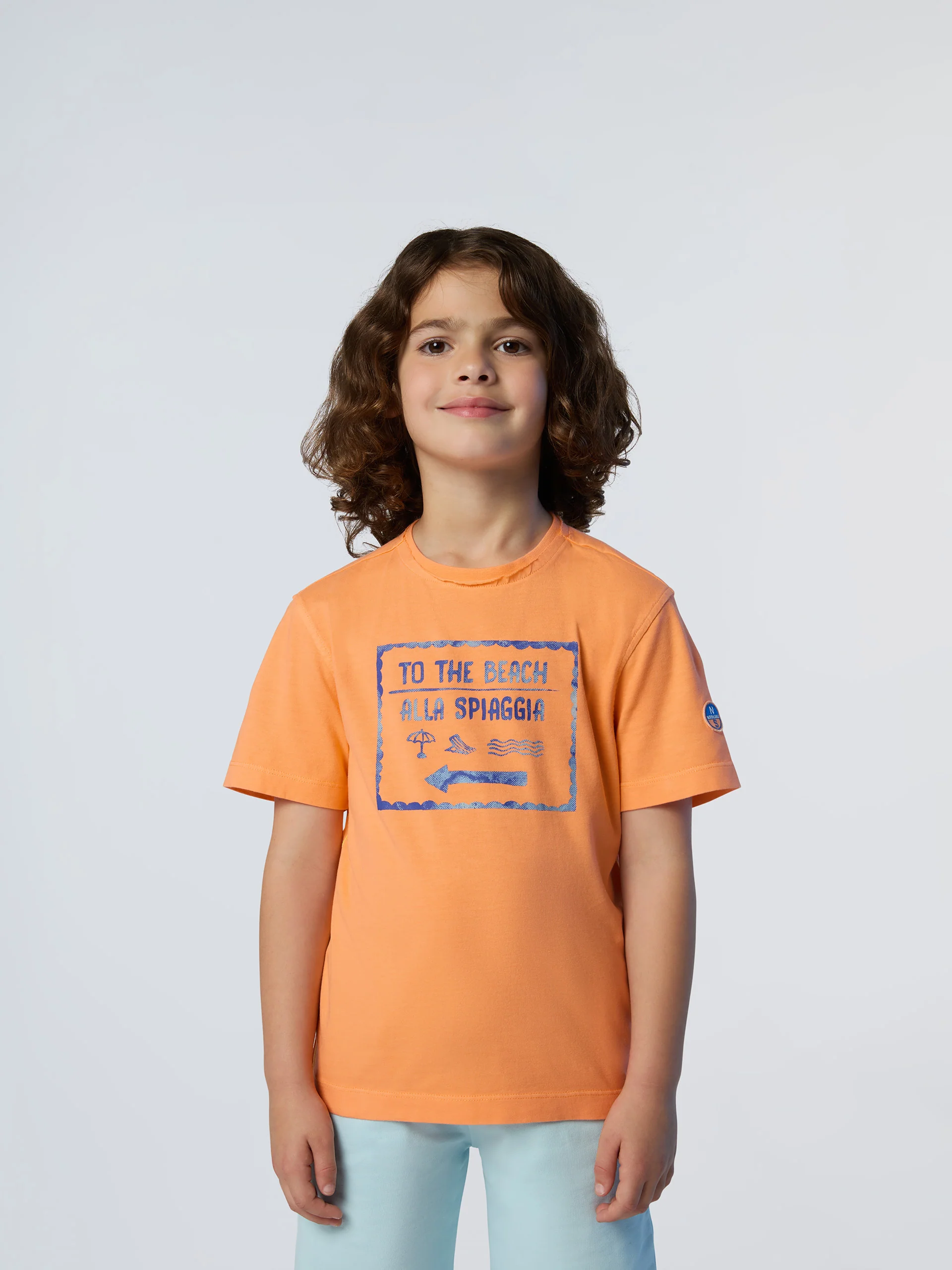 T-shirt with beach print - Image 15