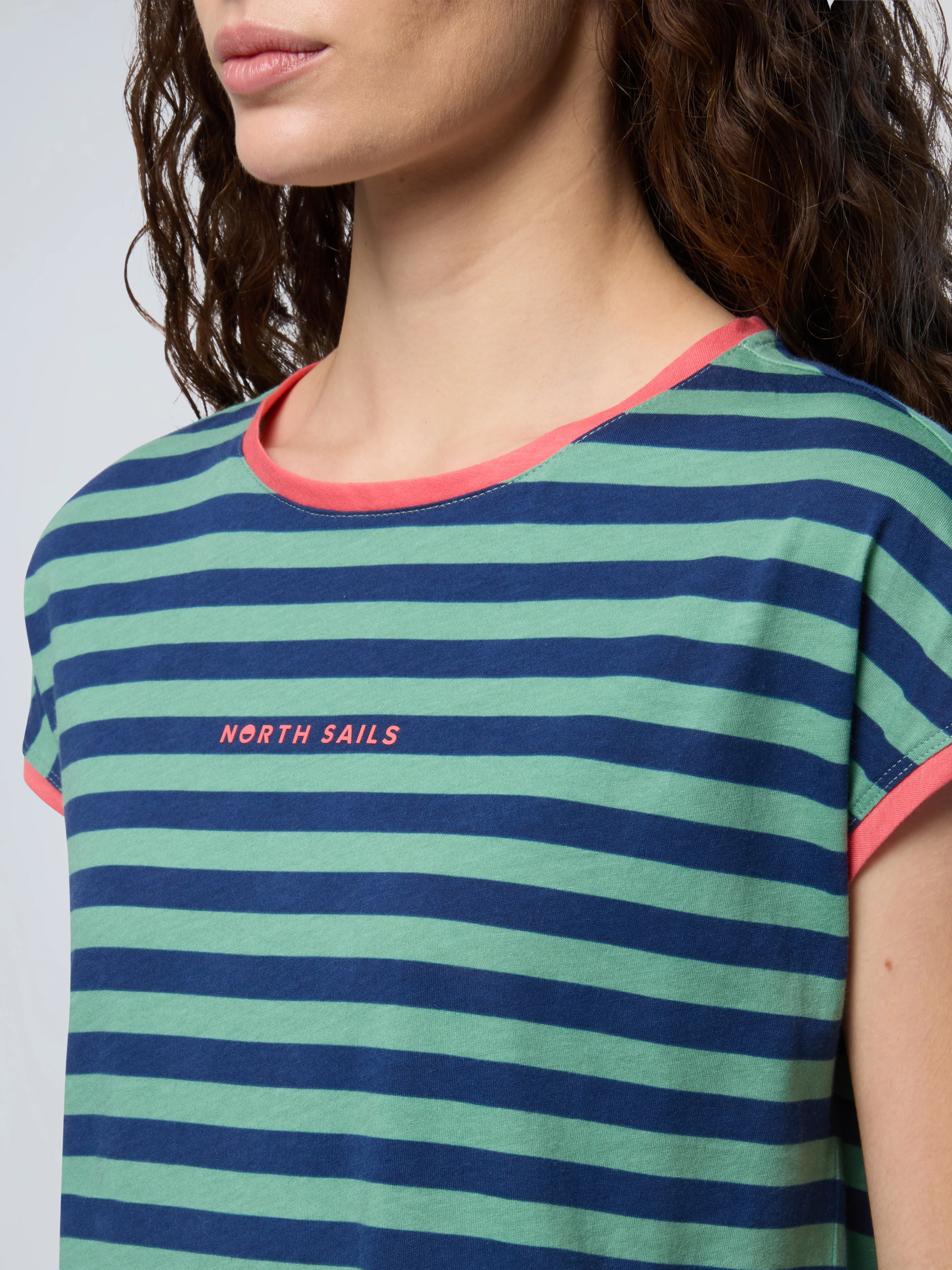 T-shirt with cap sleeves - Image 12