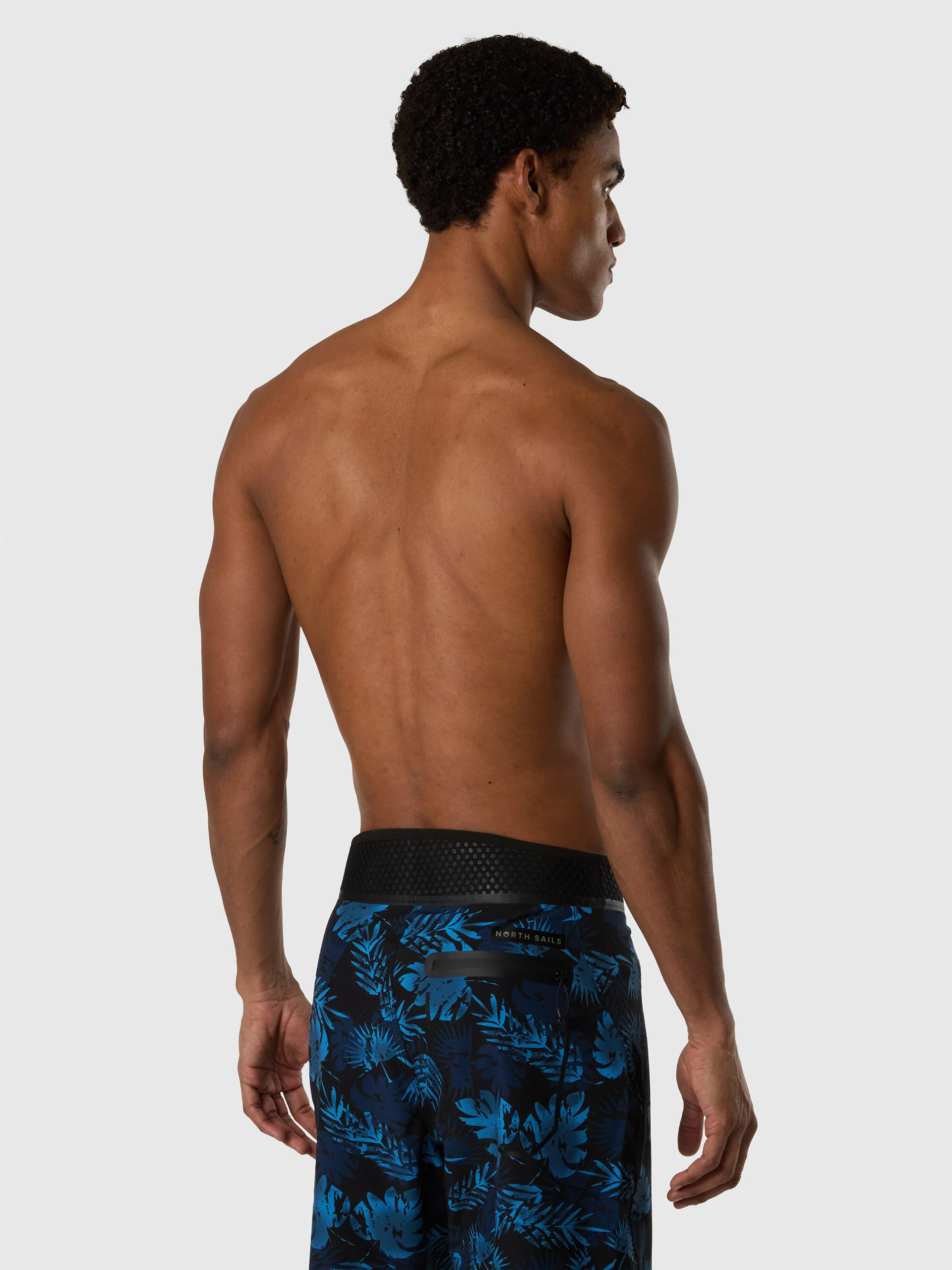 Board shorts with pattern - Image 4