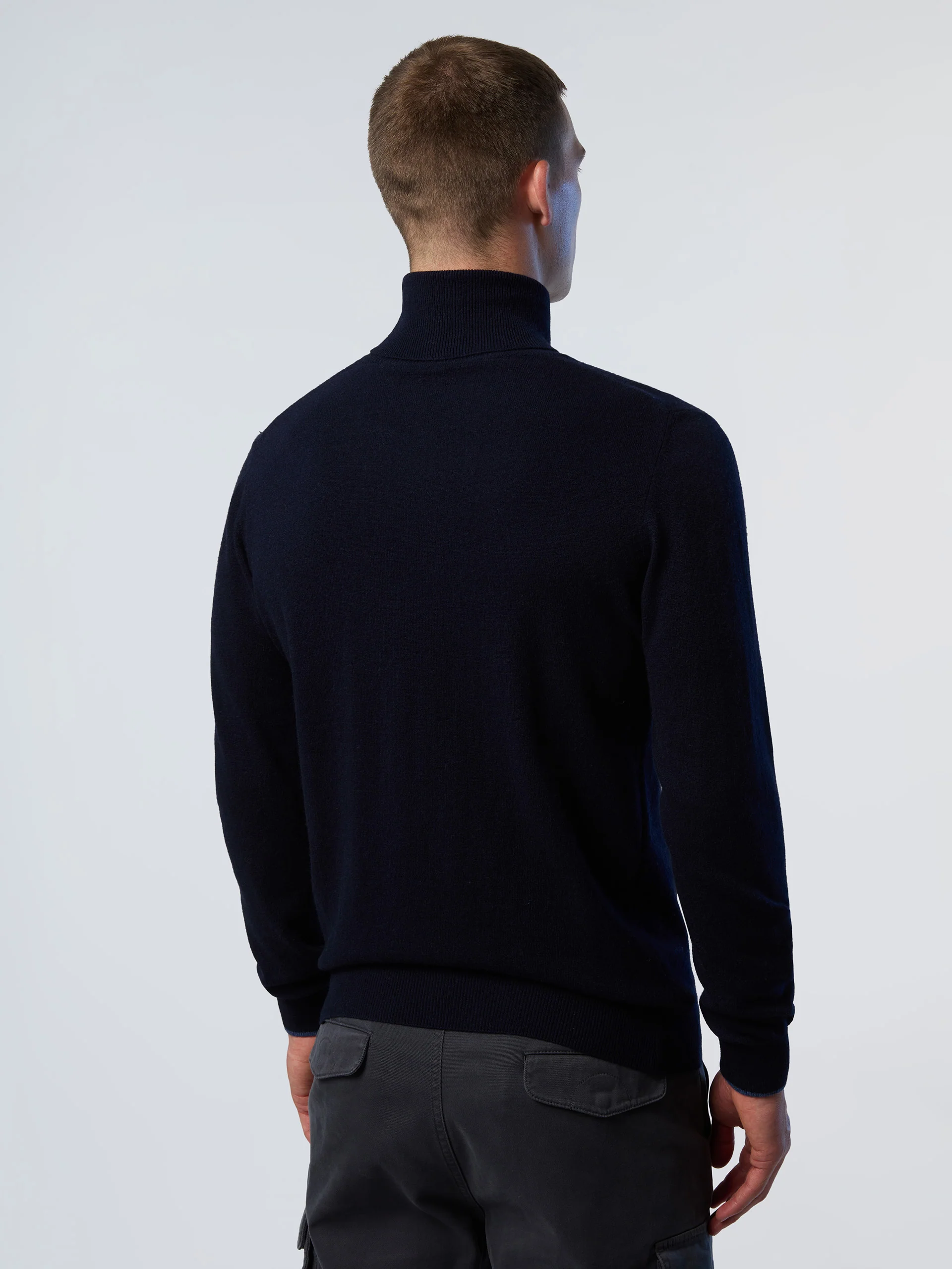 Cashmere turtle-neck sweater - Image 10