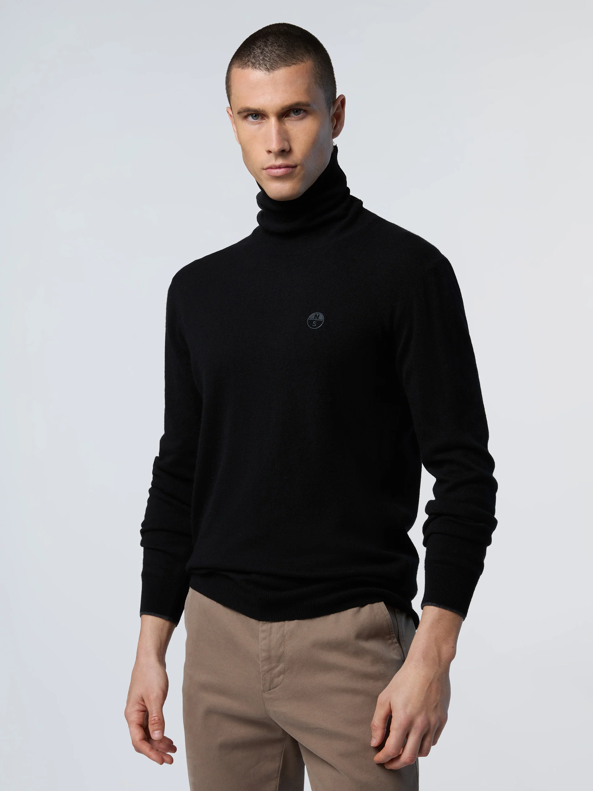 Cashmere turtle-neck sweater - Image 20