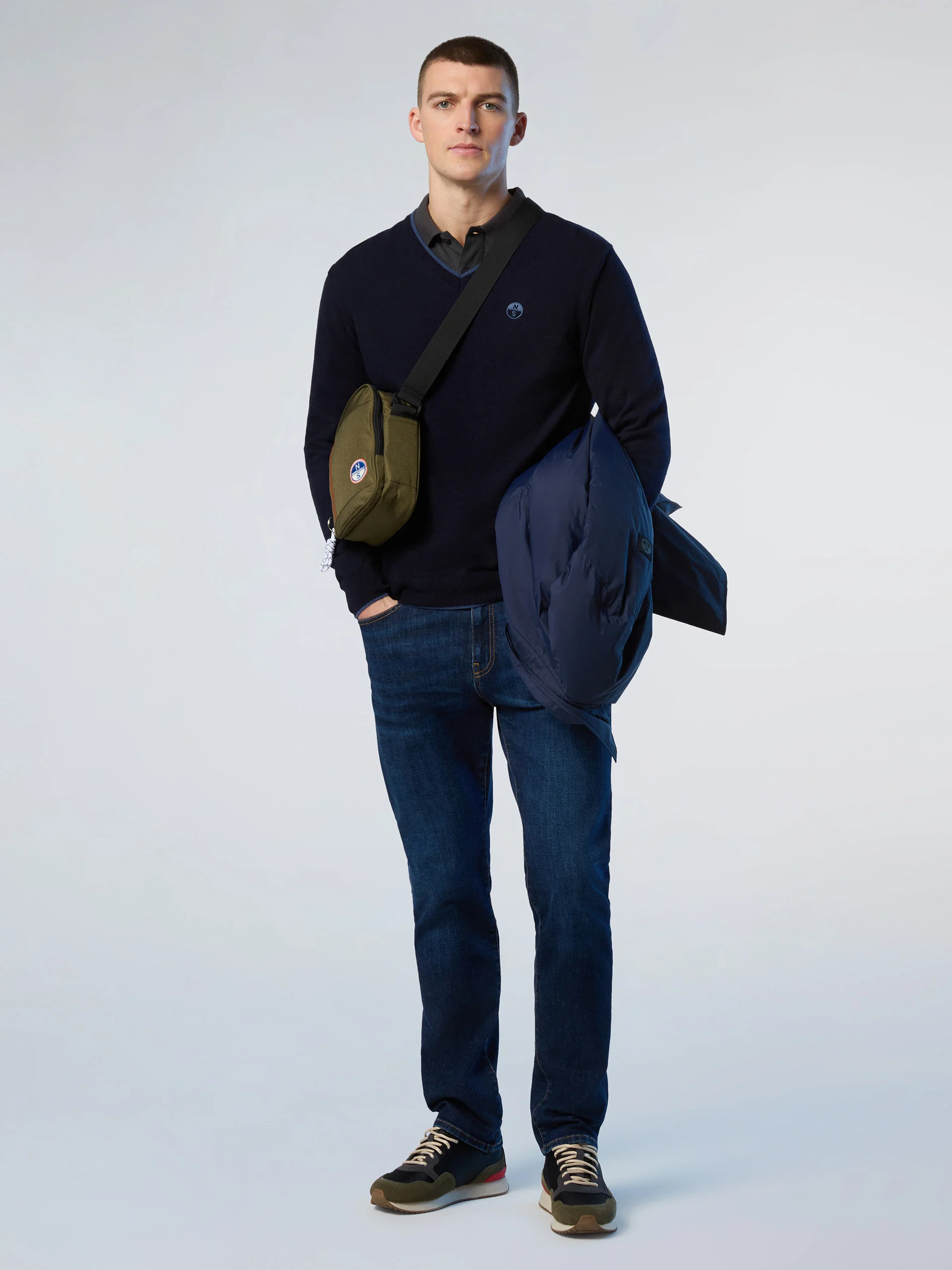V-neck sweater with embroidered logo - Image 17