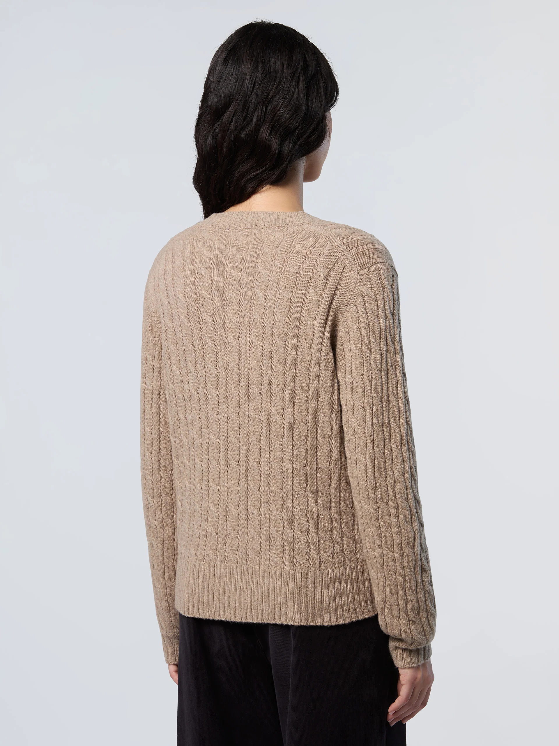 Cashmere Aran V-neck sweater - Image 11